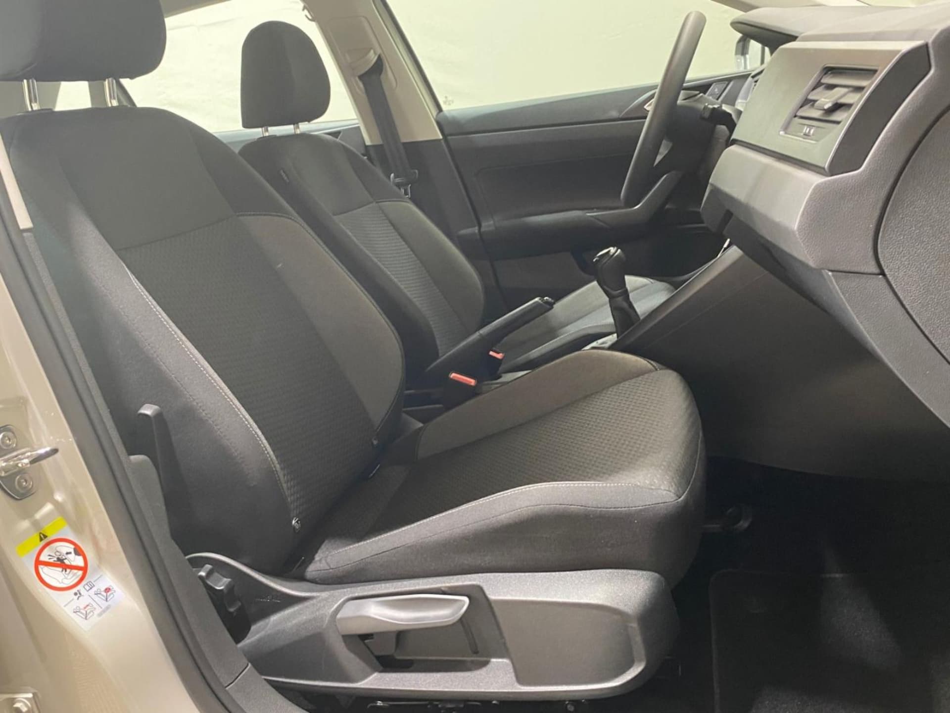 Volkswagen Polo Basis-Modell