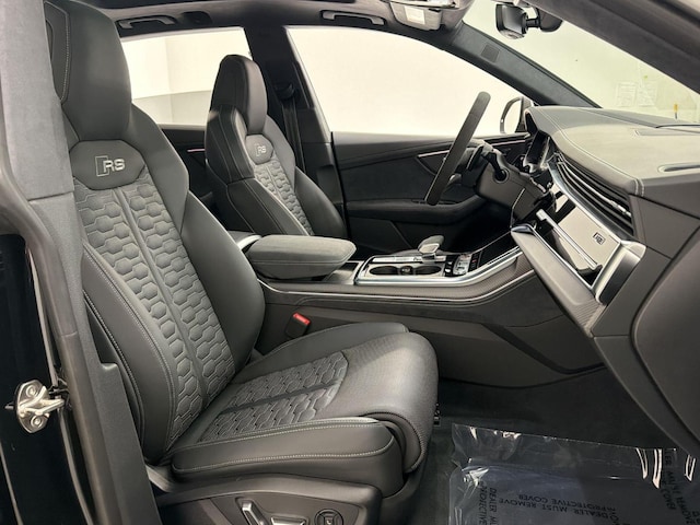 2026 Audi RS Q8 Base - Photo 28