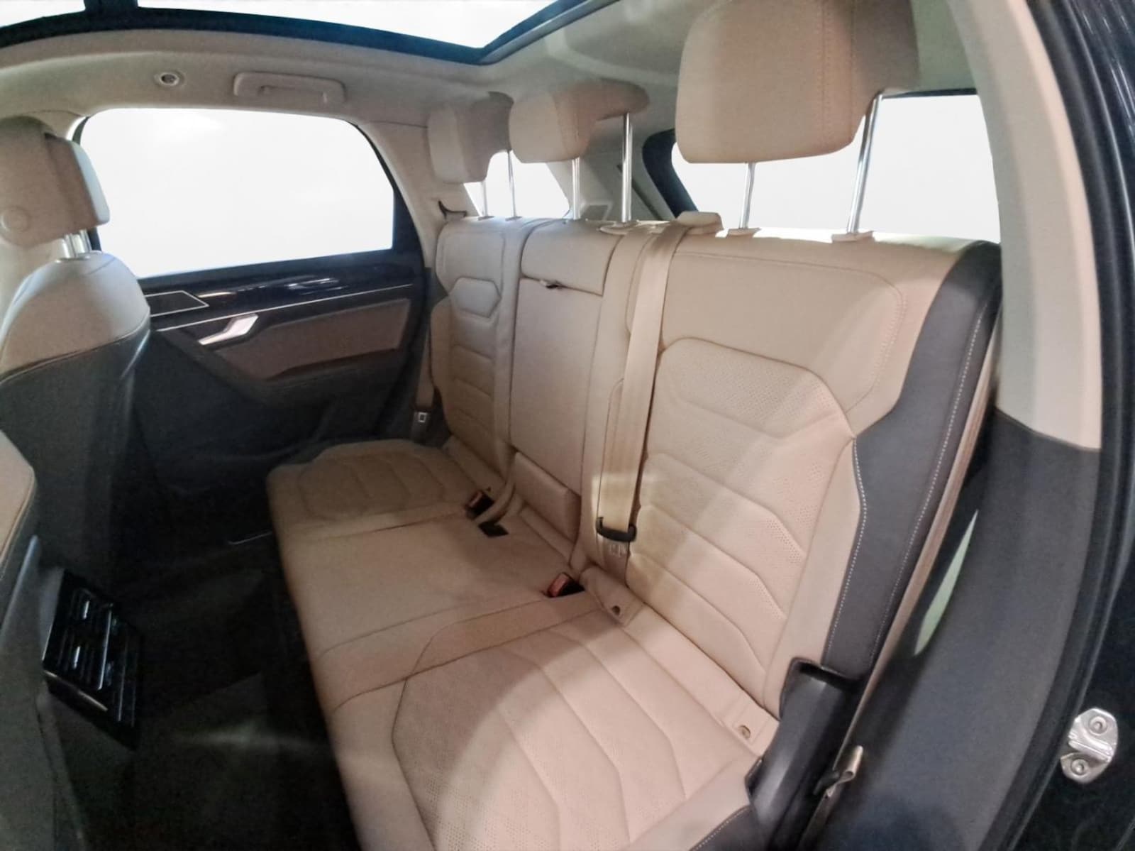 Volkswagen Touareg – Bild 9