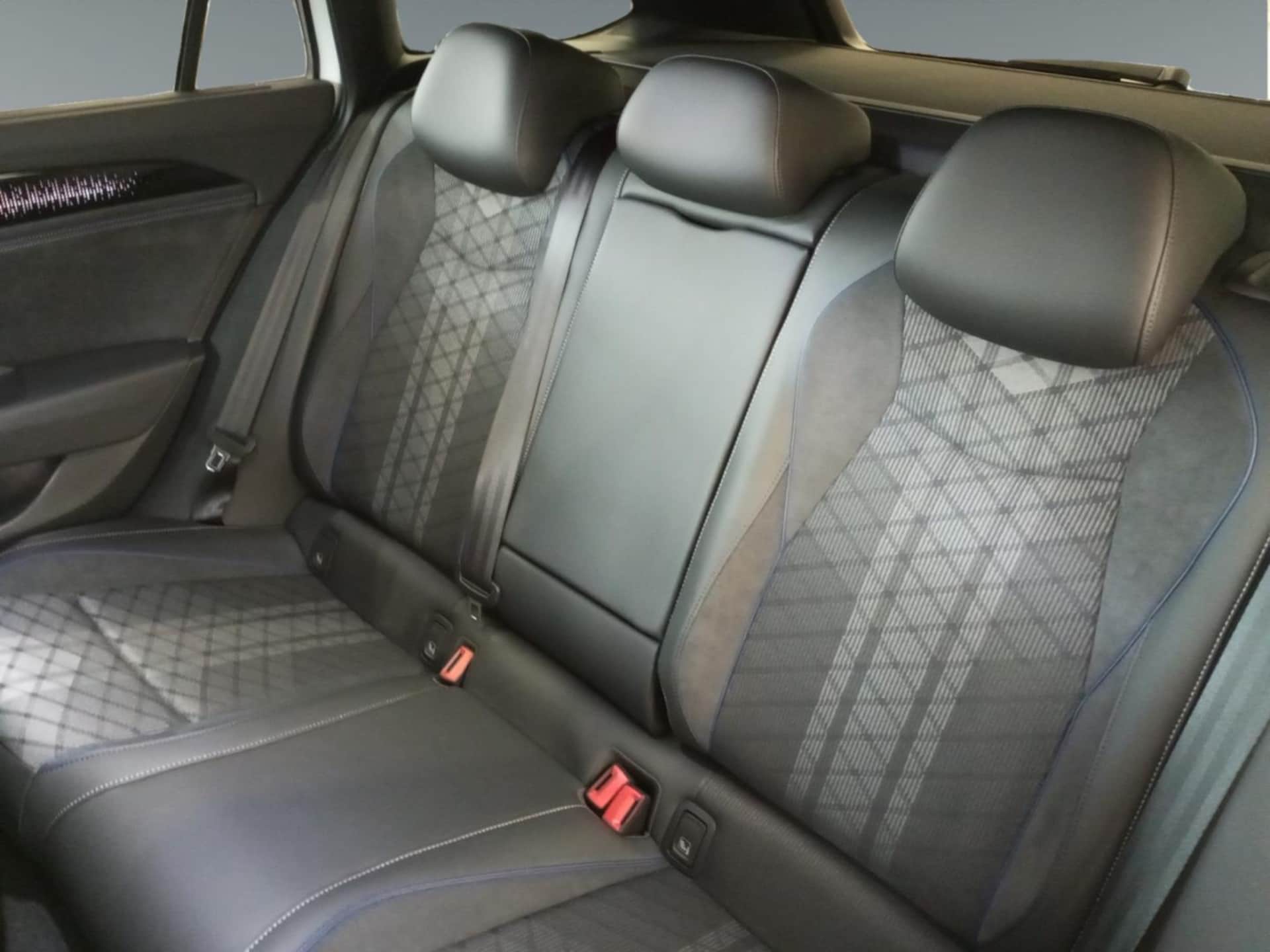 Volkswagen Passat Variant R-Line