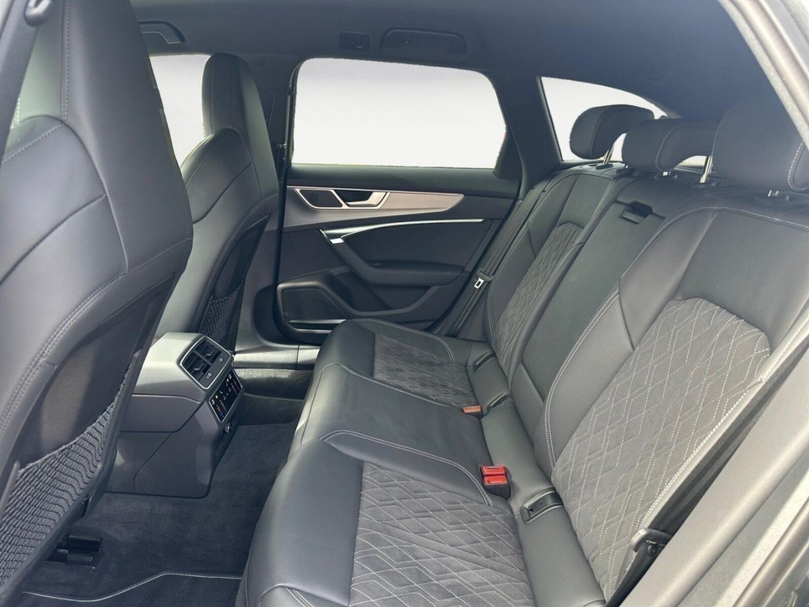 Audi S6 Avant – Bild 14