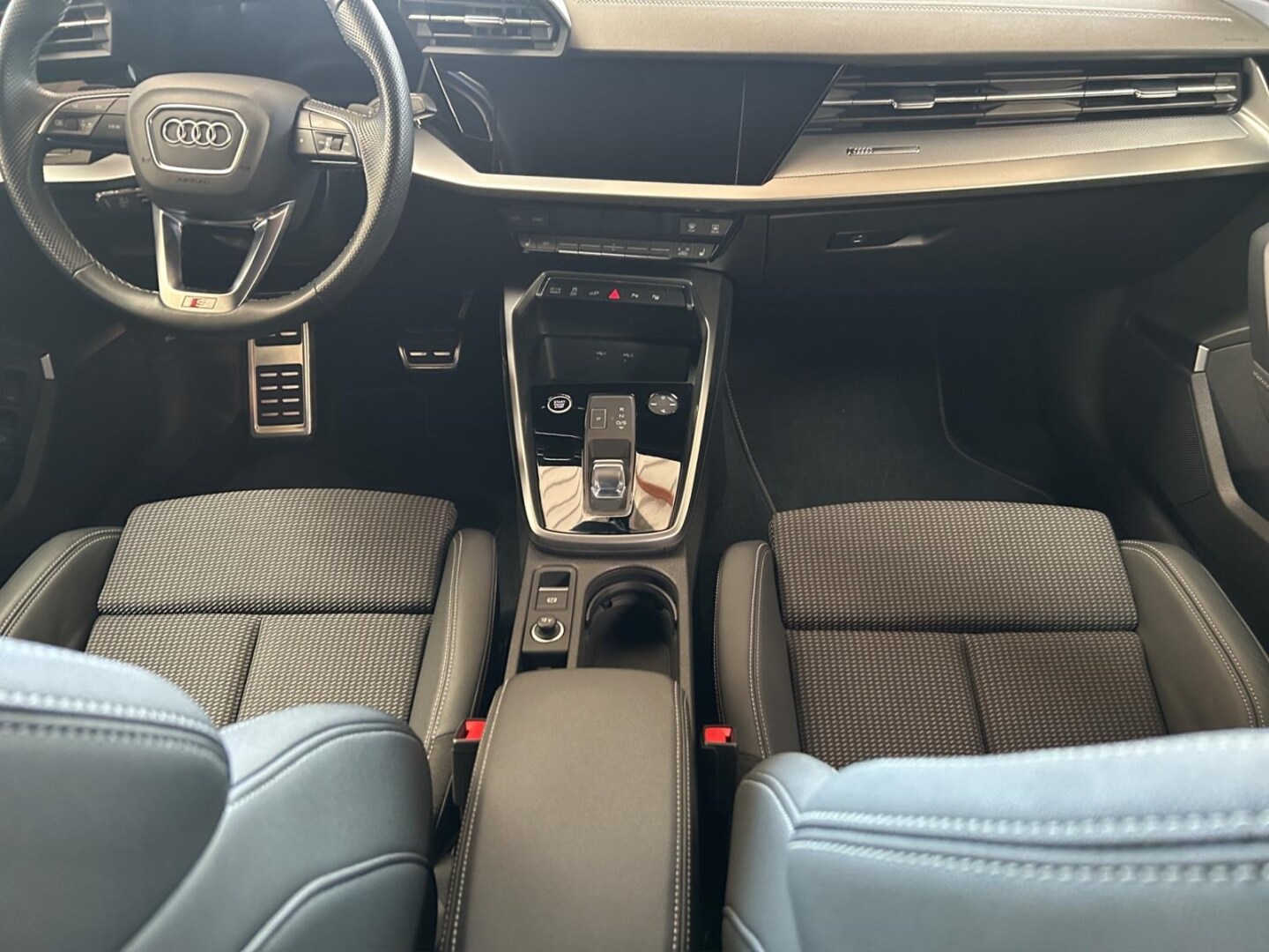 Image about Audi A3 Sportback TFSI e S line 40 TFSI e S tronic