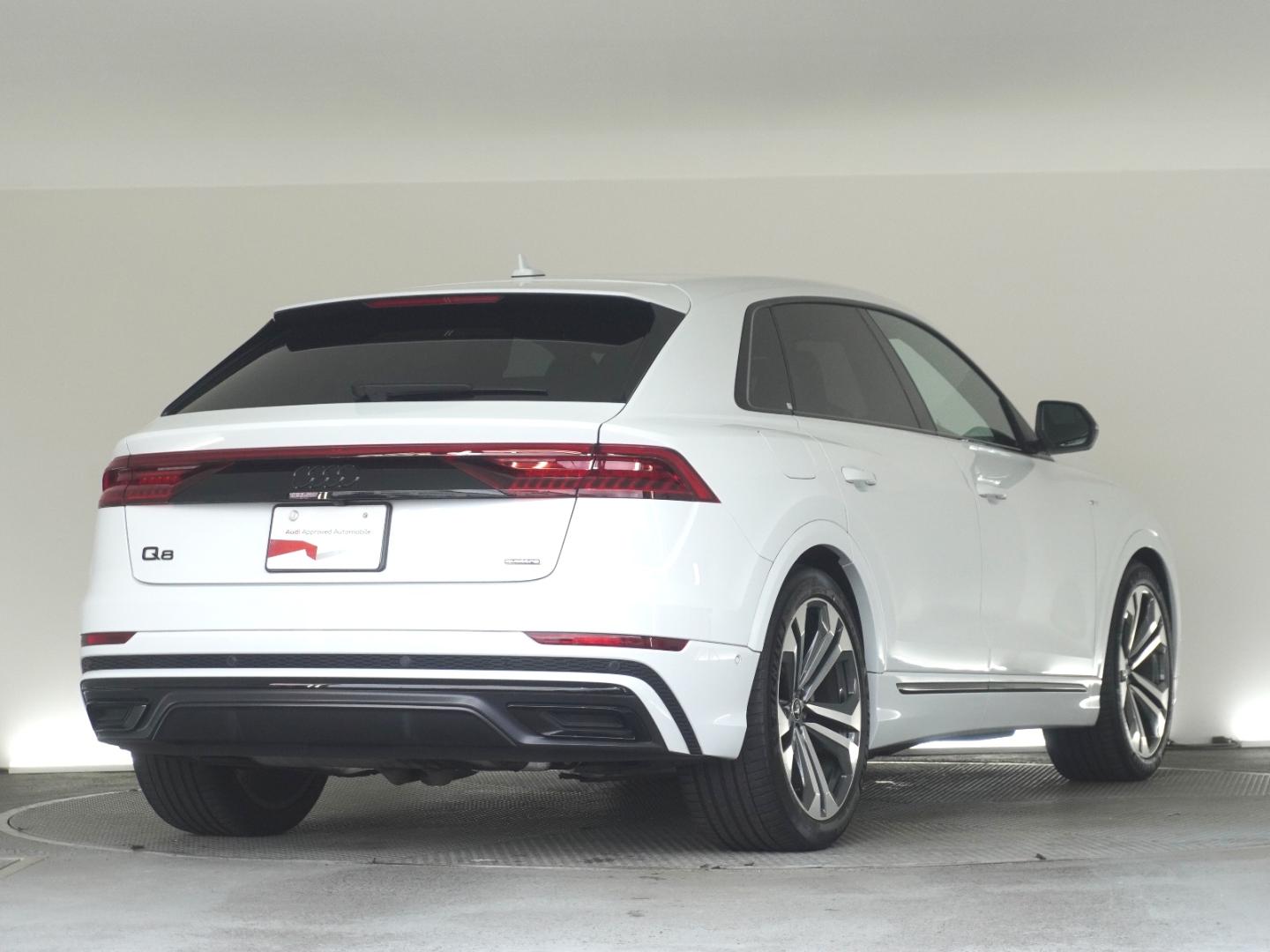 Image about Audi Q8 55 TFSI quattro S line 250(340) kW(PS) tiptronic