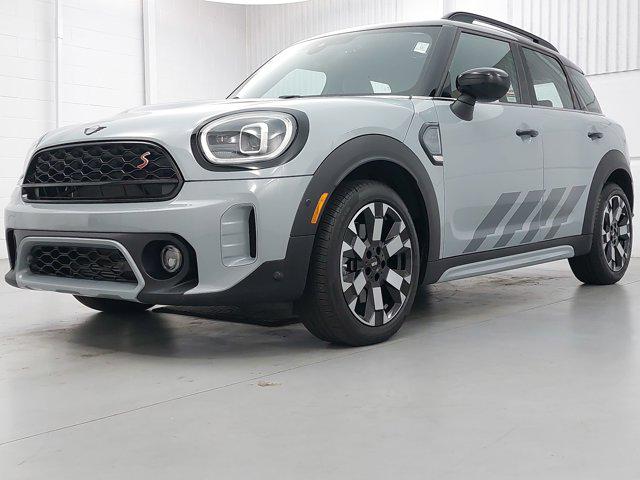 2024 MINI Countryman Cooper S's photo