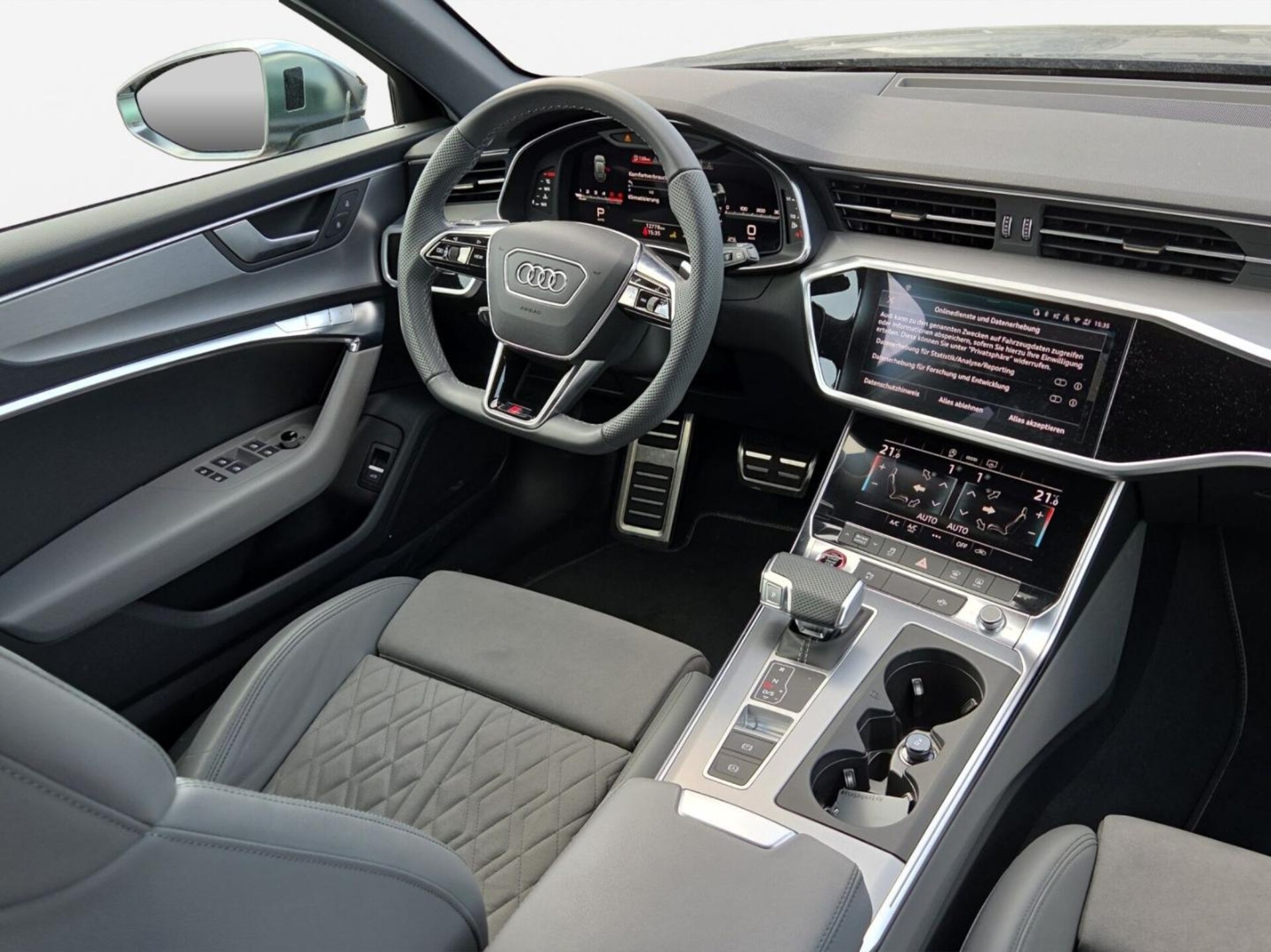Audi S6 Avant