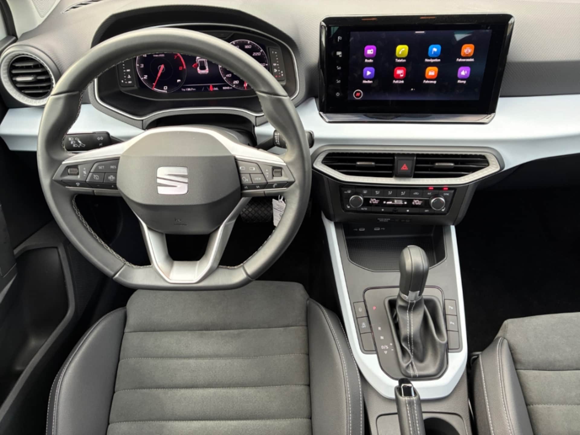 SEAT Arona Style