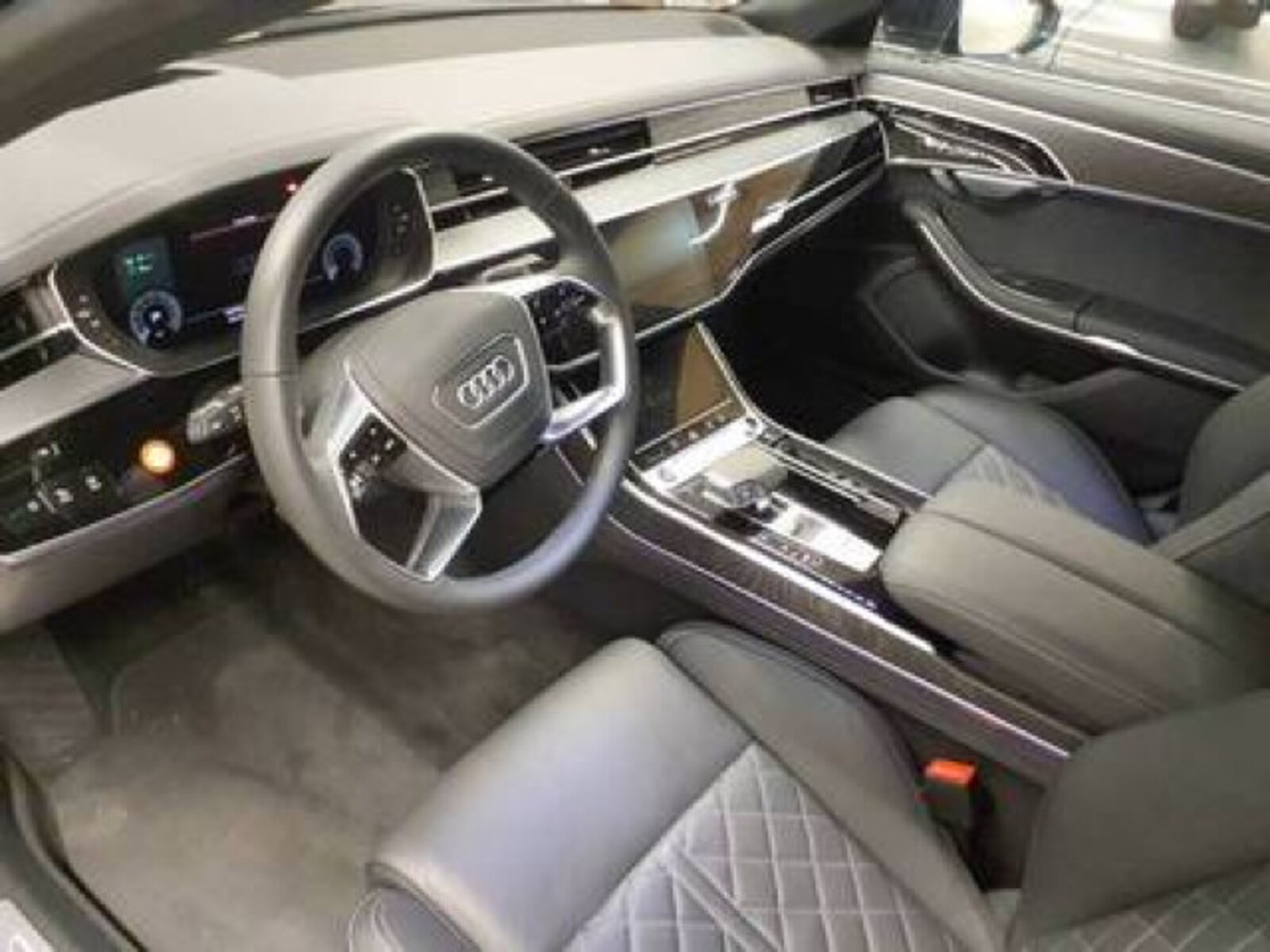 Audi A8 – Bild 4