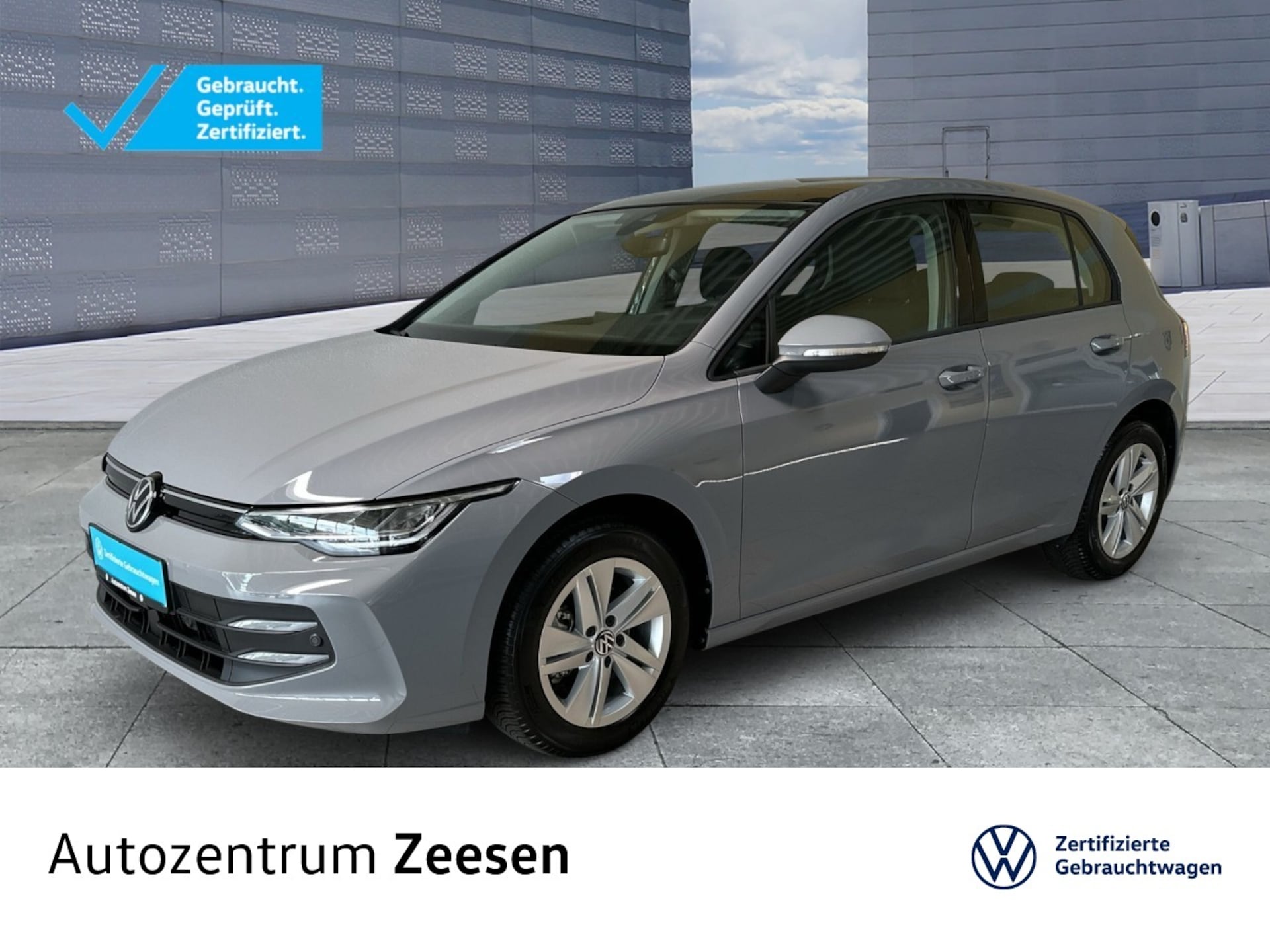 Volkswagen Golf Life