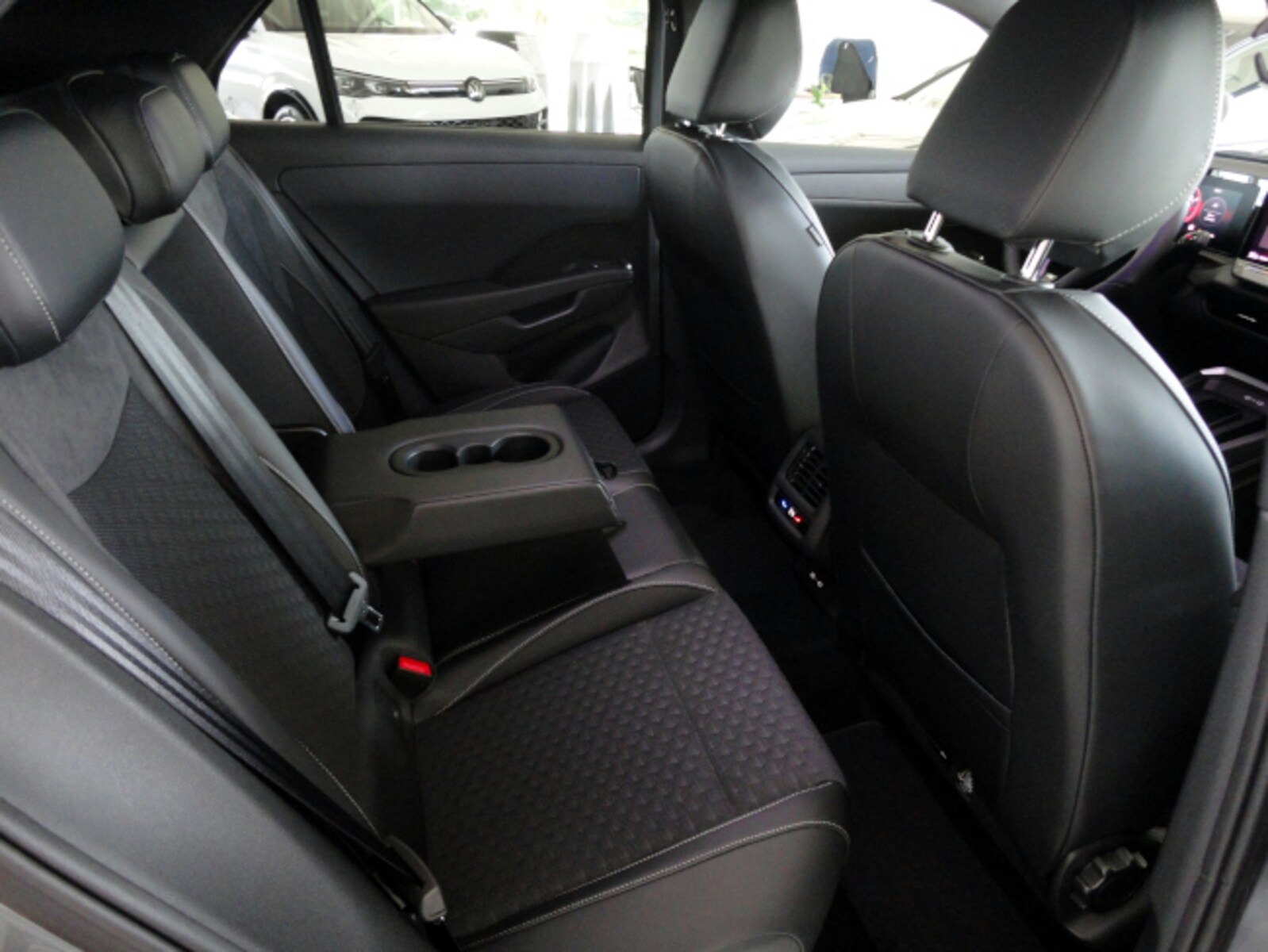 Volkswagen T-Roc – Bild 20