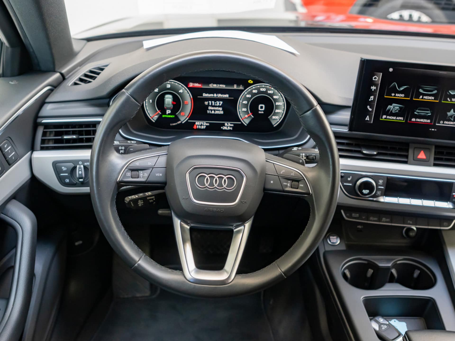 Audi A4 Avant S line