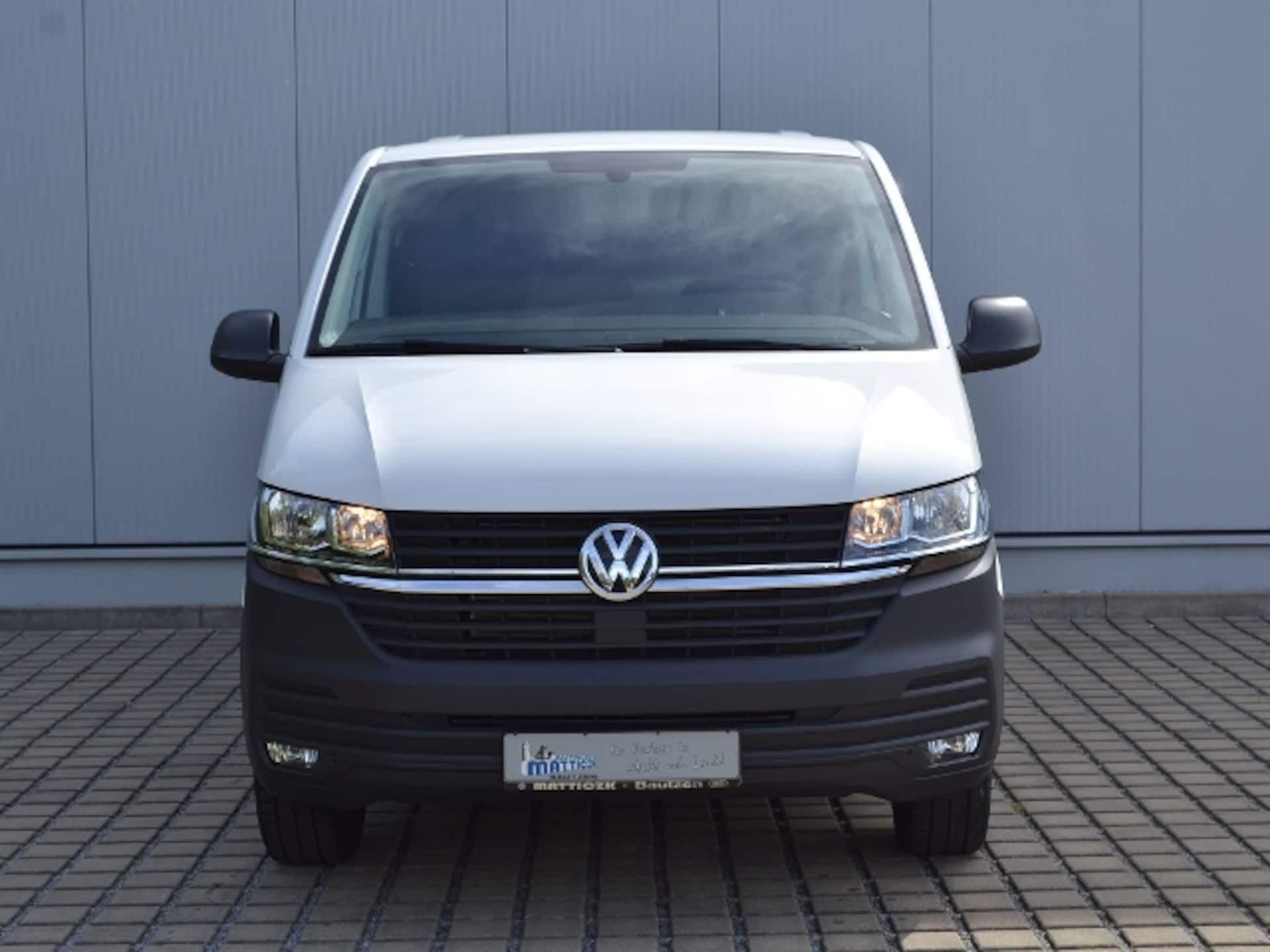 Volkswagen T6.1 Transporter Kasten langer Radstand