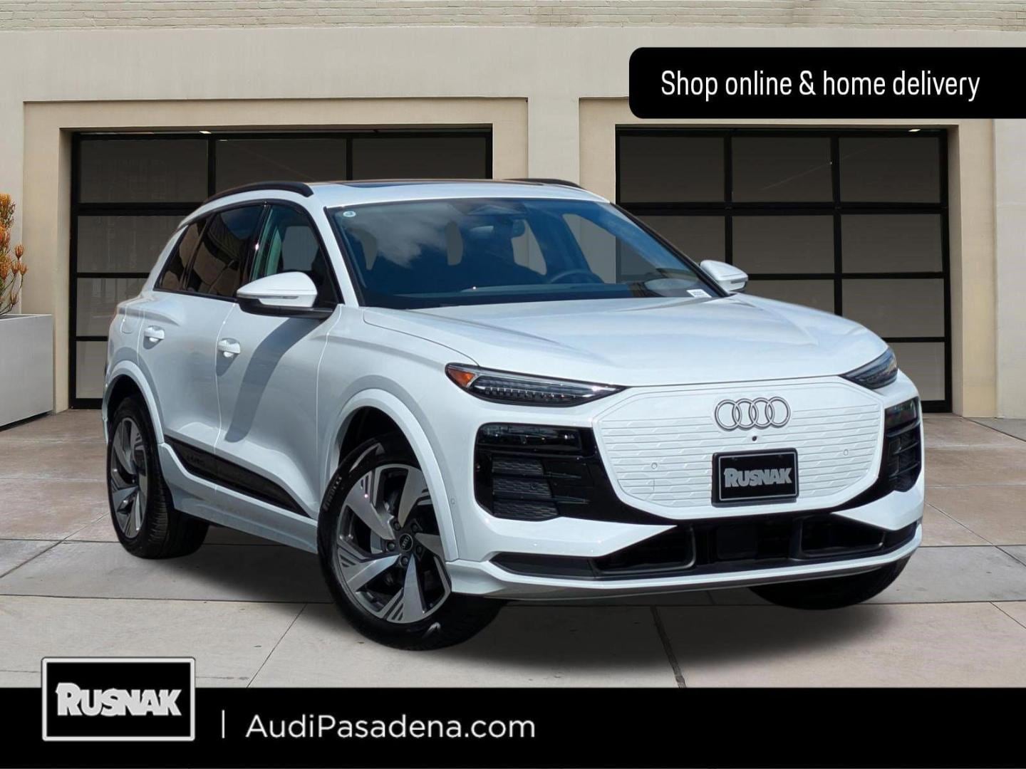 2025 Audi Q6 e-tron Premium Plus quattro's photo