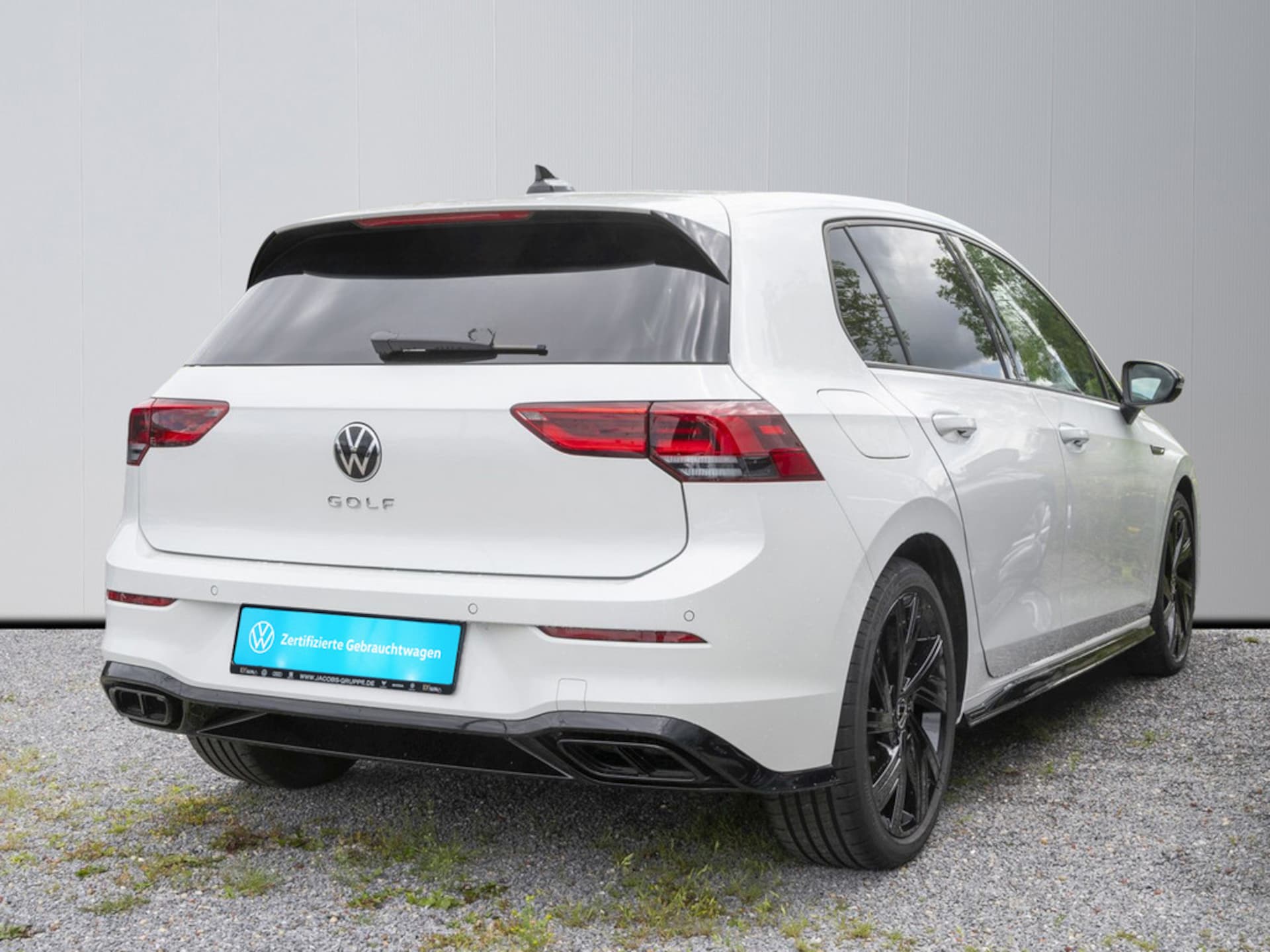 Volkswagen Golf R-Line