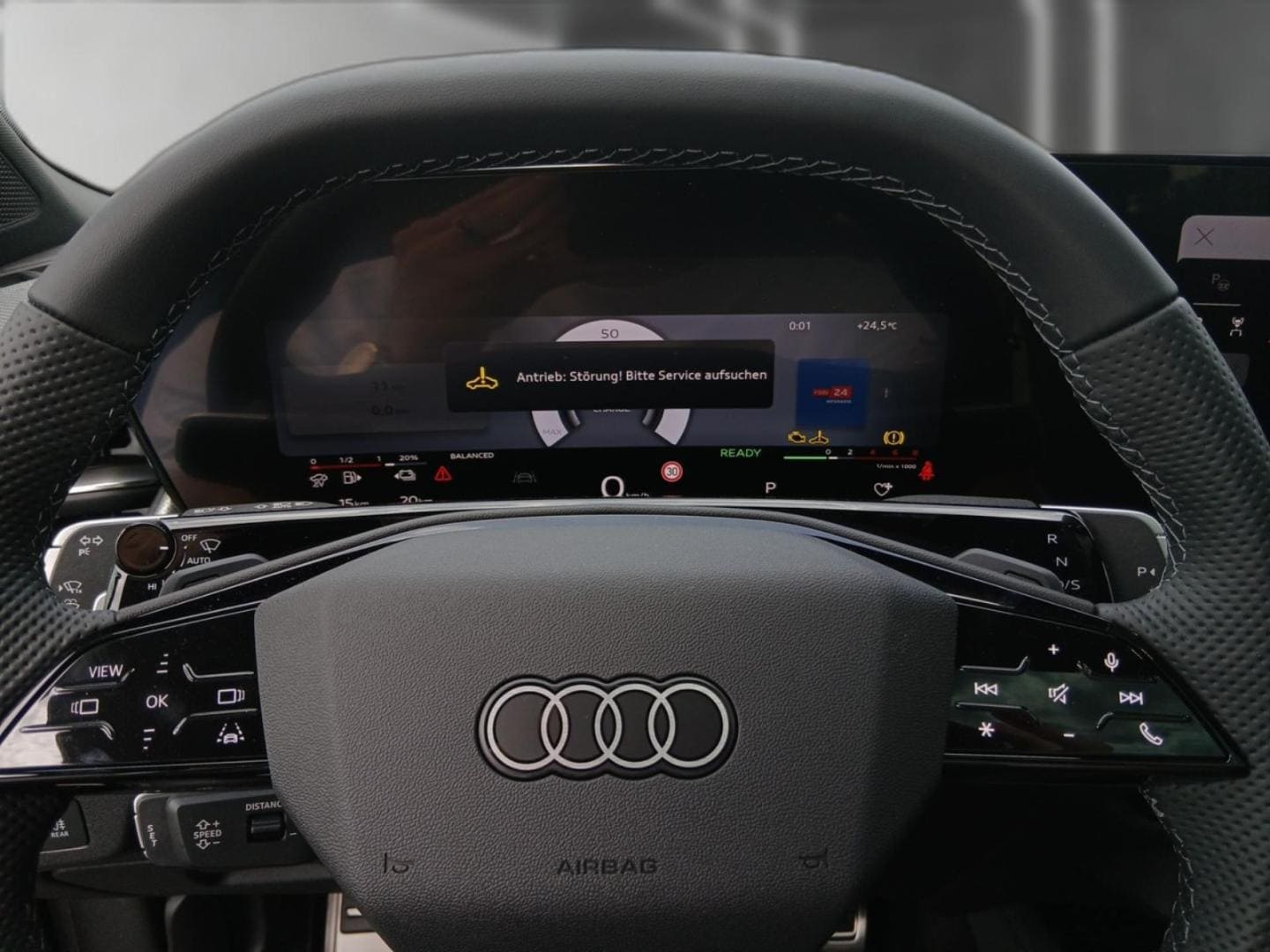 Bild über Audi Q3 SUV e-hybrid e-hybrid 200 kW S tronic - für weitere Informationen kontaktieren Sie den Audi Partner