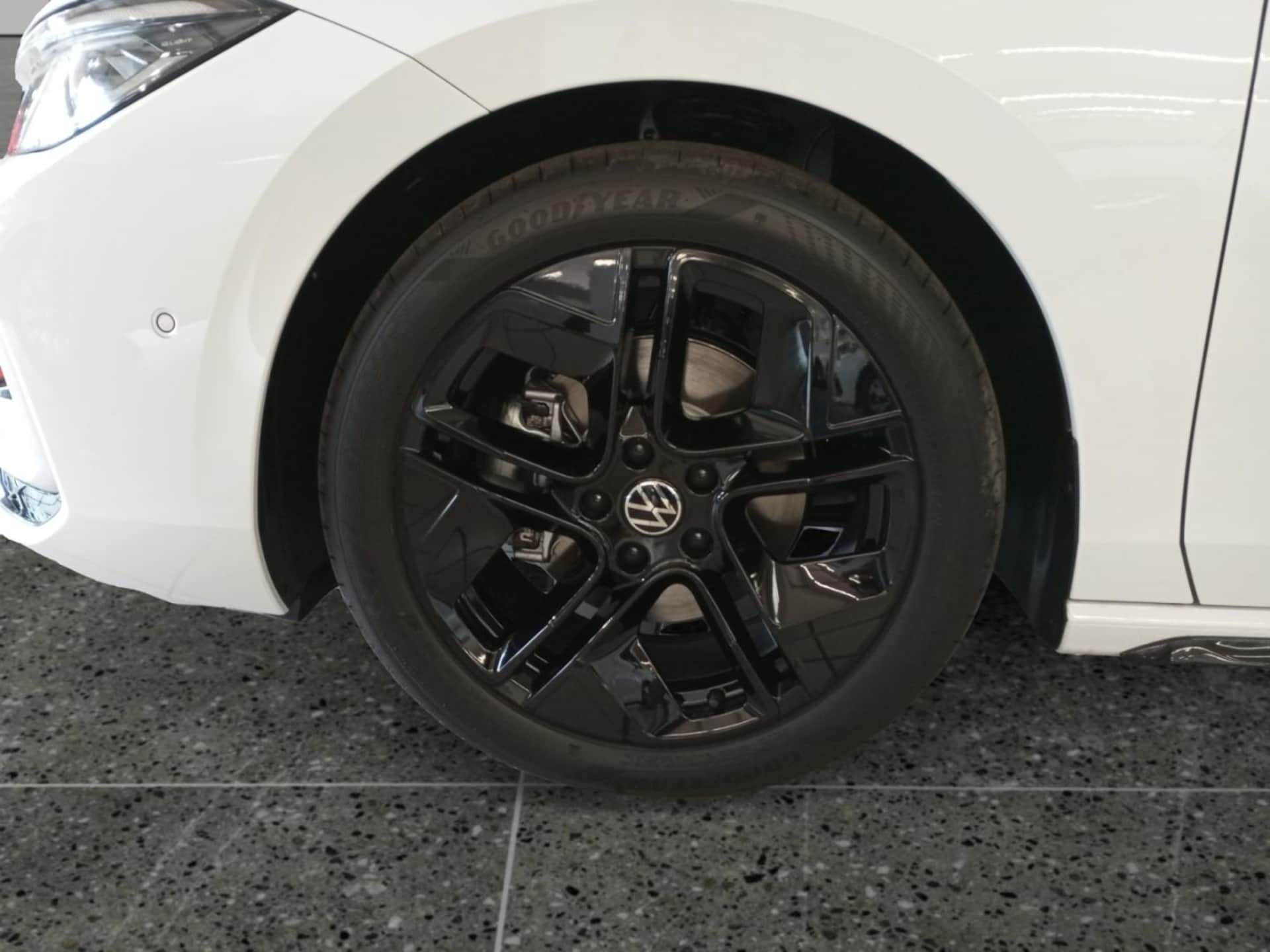 Volkswagen Passat Variant R-Line