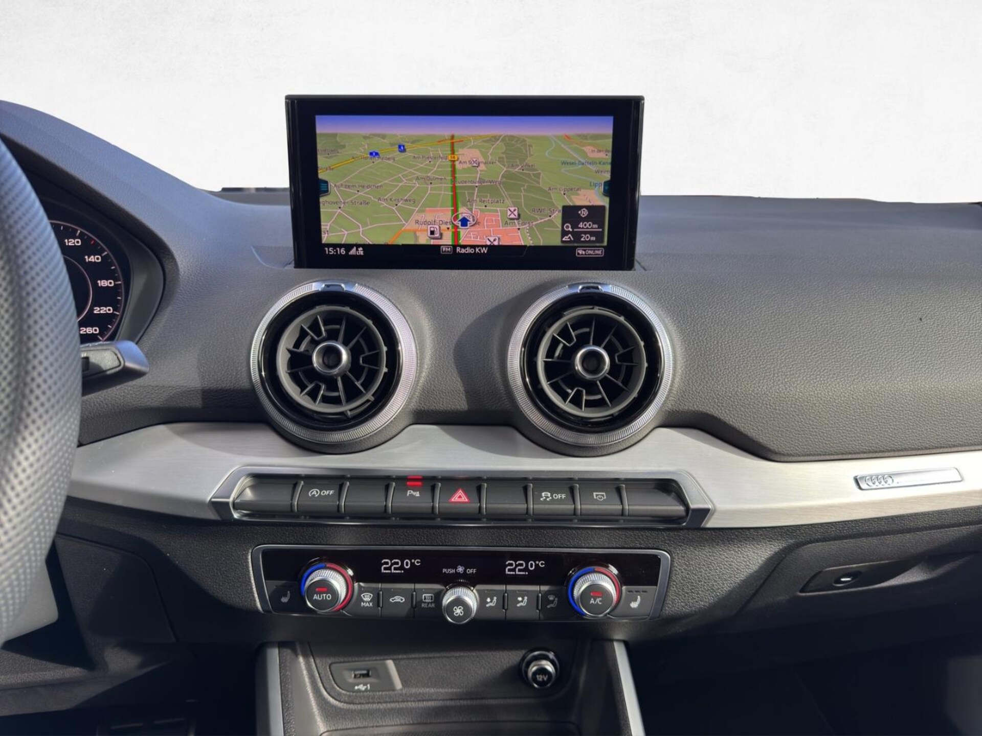 Audi Q2 S line