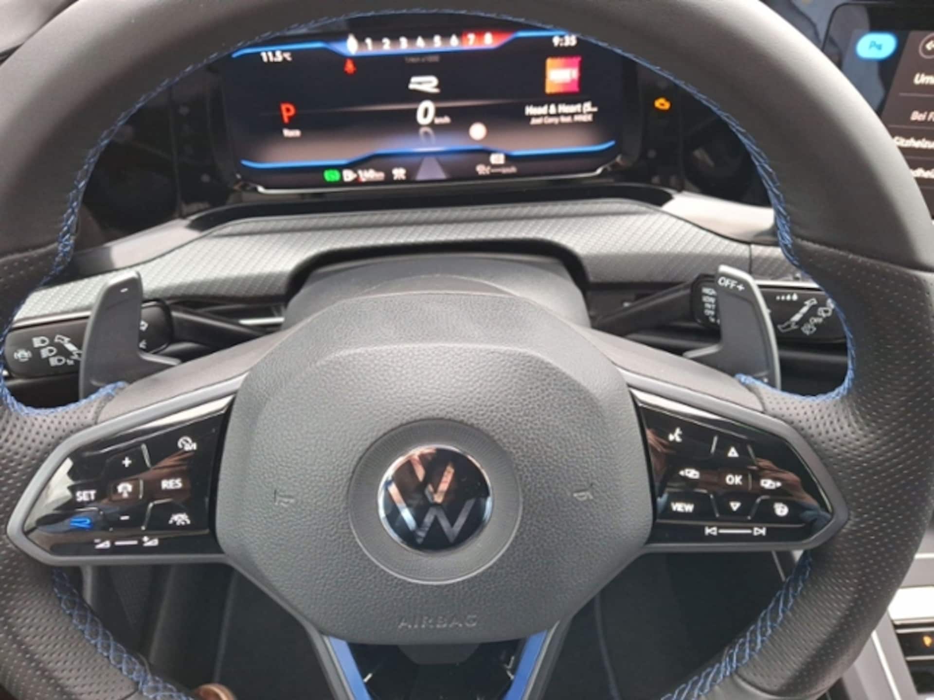 Volkswagen Golf R