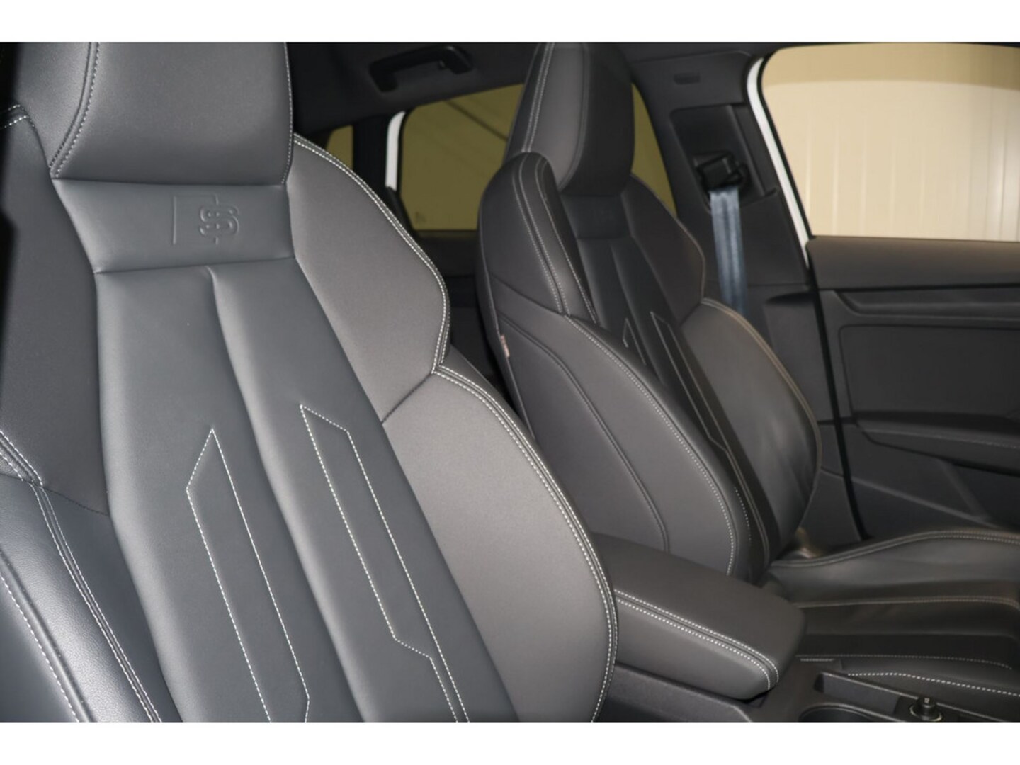 Bild über Audi A3 Sportback S line 35 TDI S tronic - für weitere Informationen kontaktieren Sie den Audi Partner