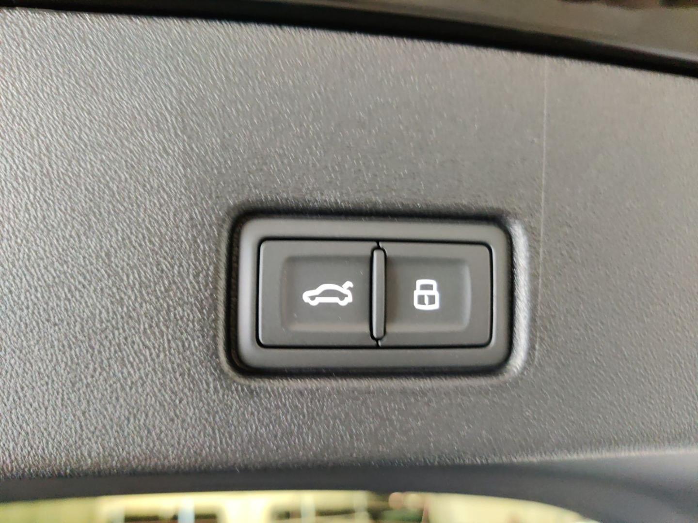 Image about Audi Q4 e-tron 50 e-tron quattro