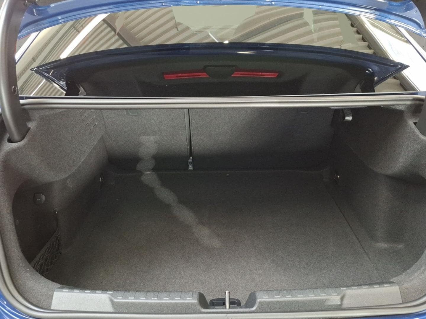 Bild über Audi A3 Limousine S line 35 TDI S tronic - für weitere Informationen kontaktieren Sie den Audi Partner