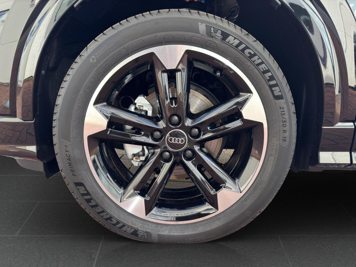 Bild über Audi Q2 S line 35 TFSI 110(150) kW(PS) S tronic - für weitere Informationen kontaktieren Sie den Audi Partner