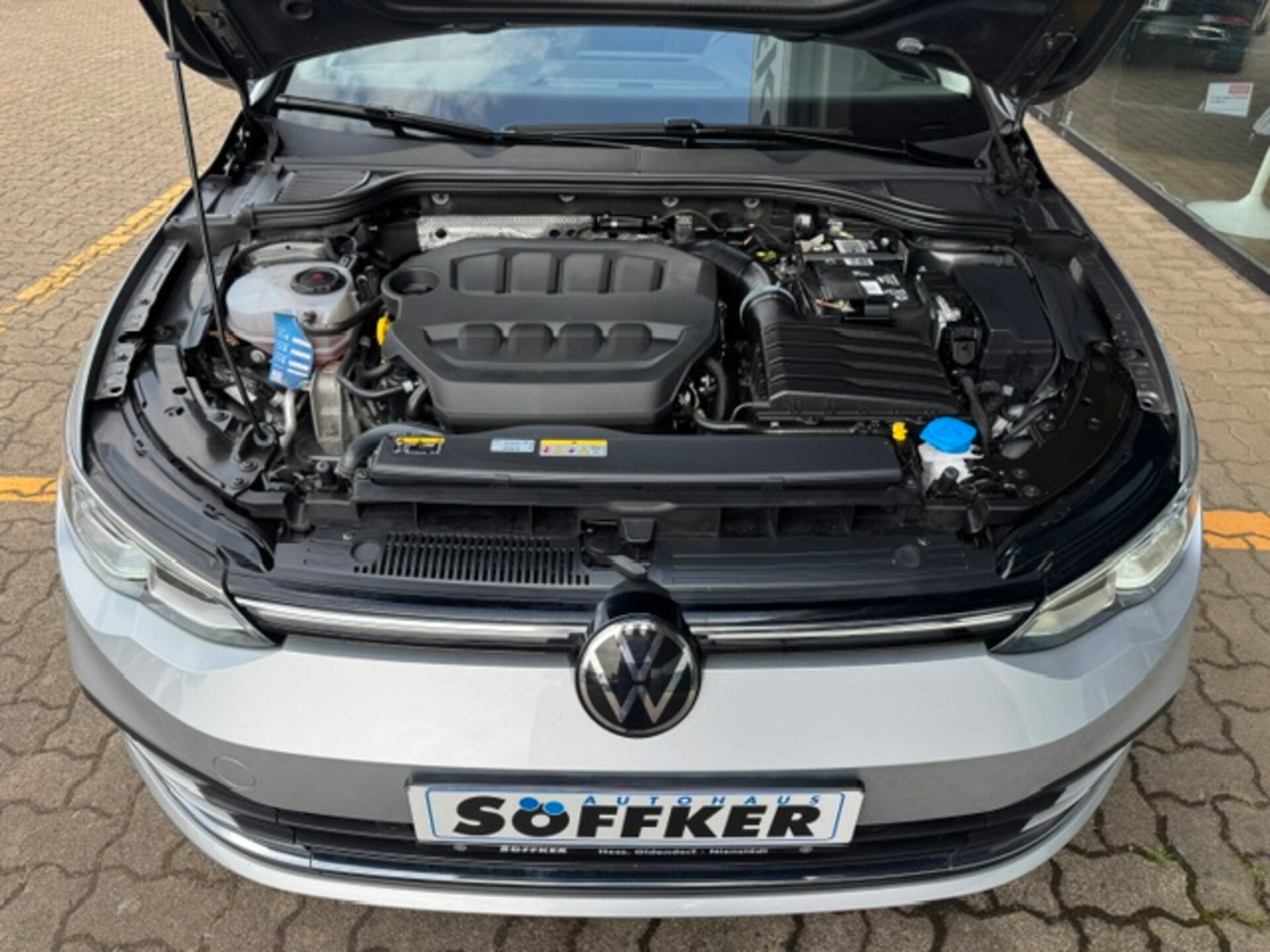 Volkswagen Golf Style