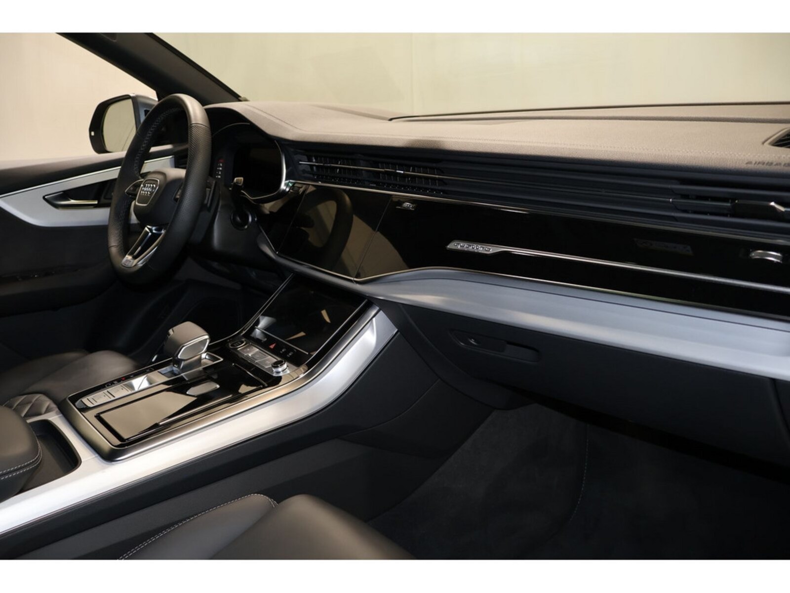Audi Q8 – Bild 15