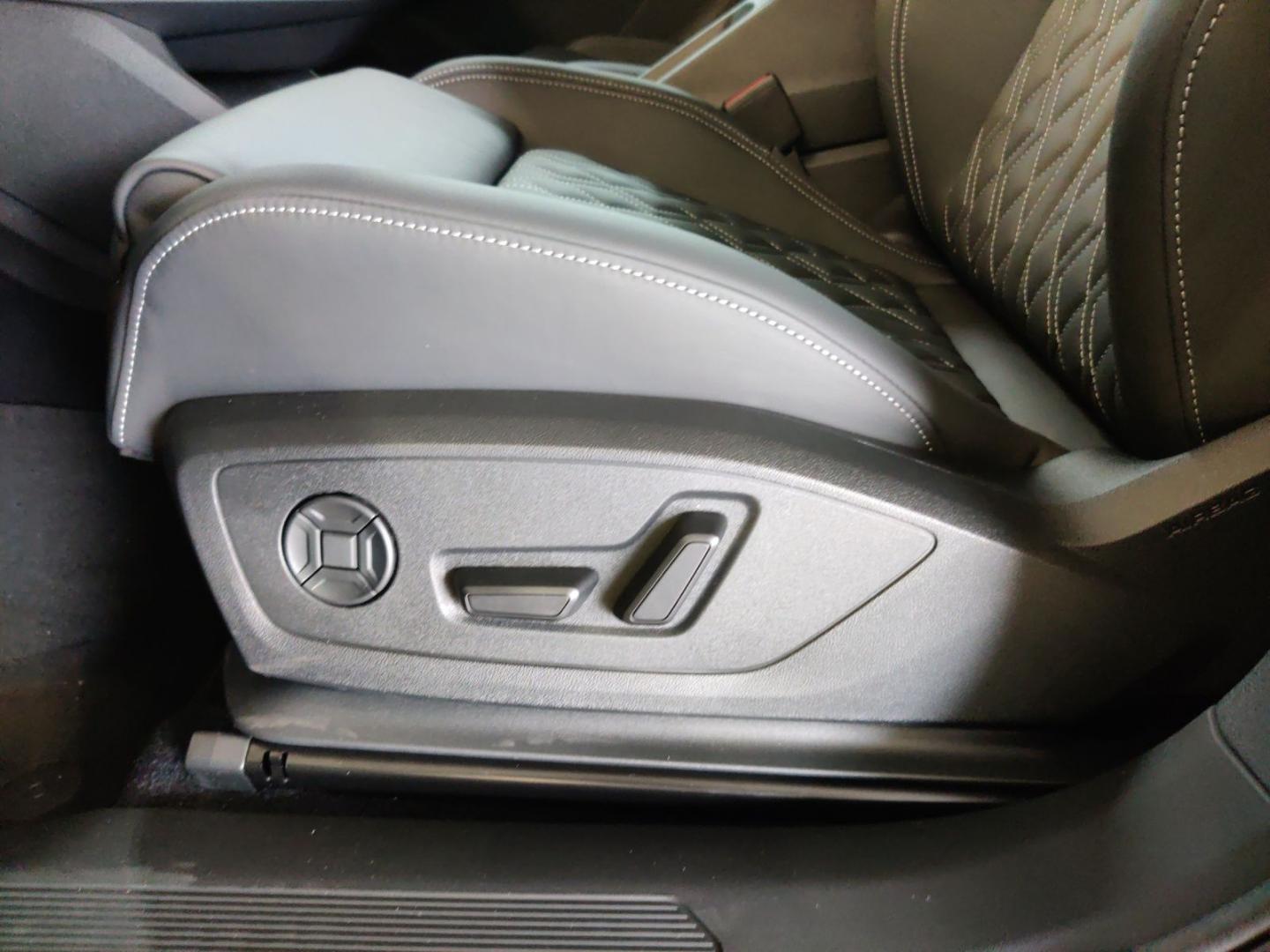 Image about Audi Q4 e-tron 50 e-tron quattro