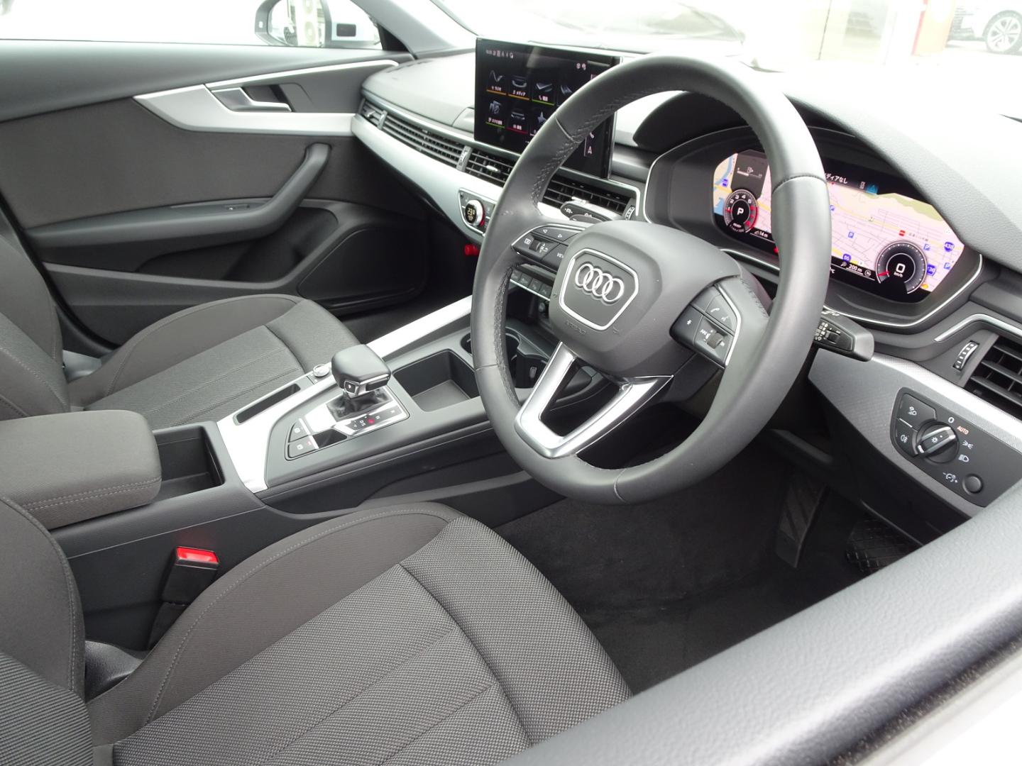 Image about Audi A4 Sedan 35 TFSI advanced