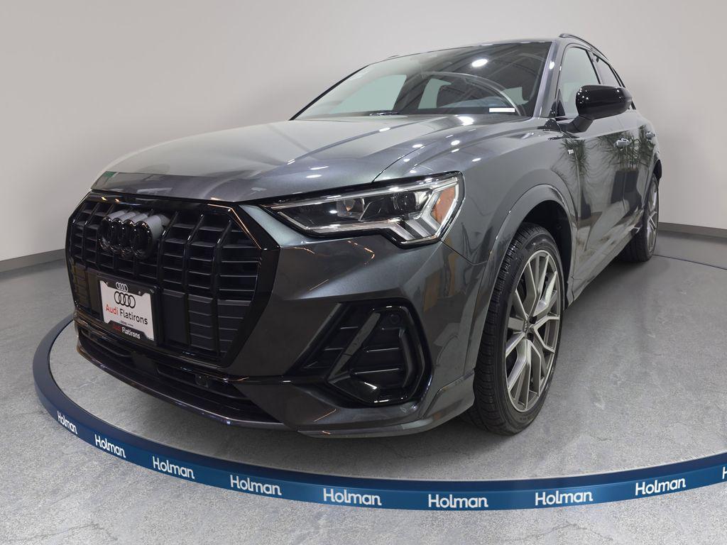 2025 Audi Q3 45 TFSI S Line Premium Plus quattro's photo