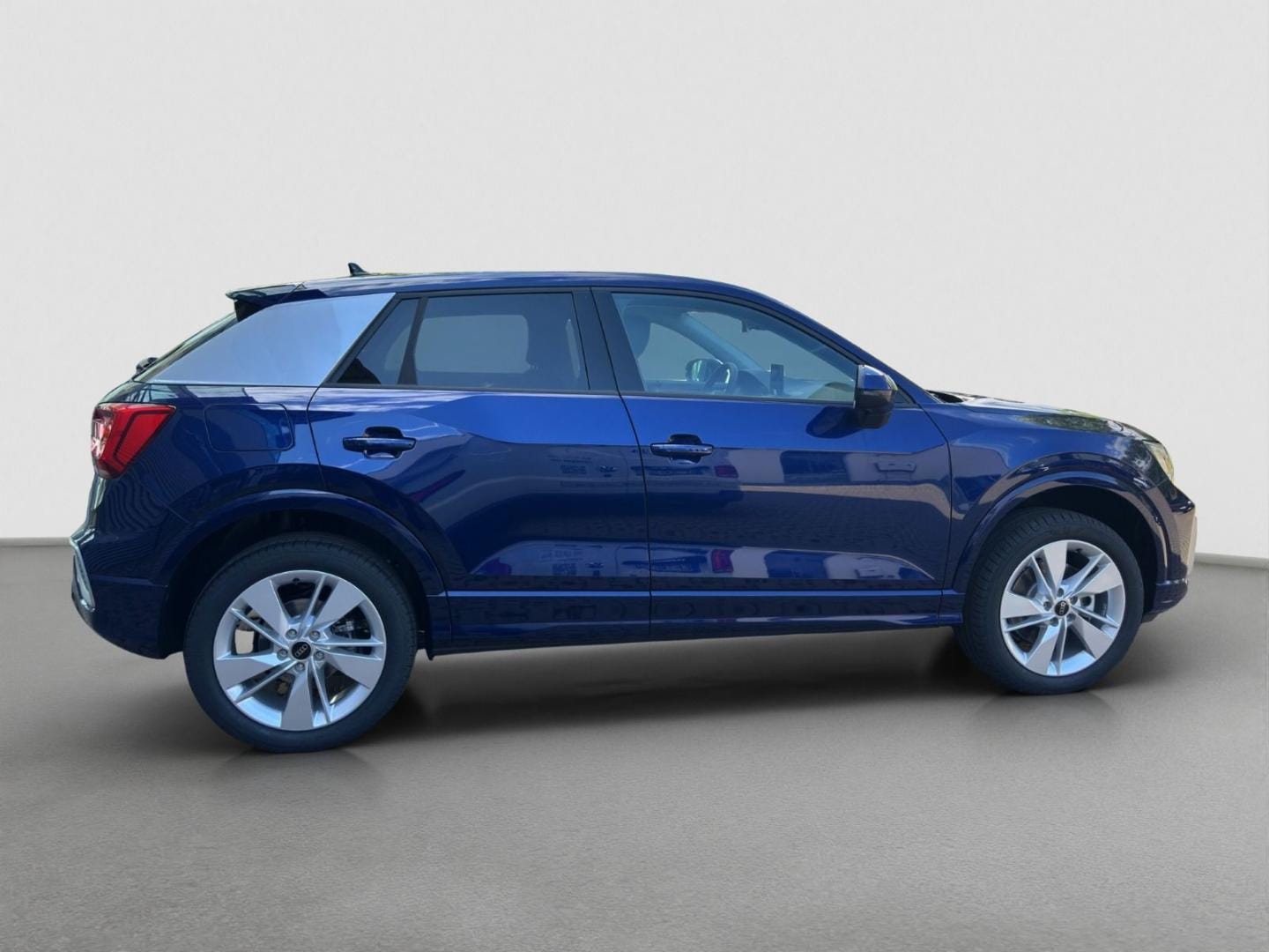 Bild über Audi Q2 advanced 40 TFSI quattro S tronic - für weitere Informationen kontaktieren Sie den Audi Partner