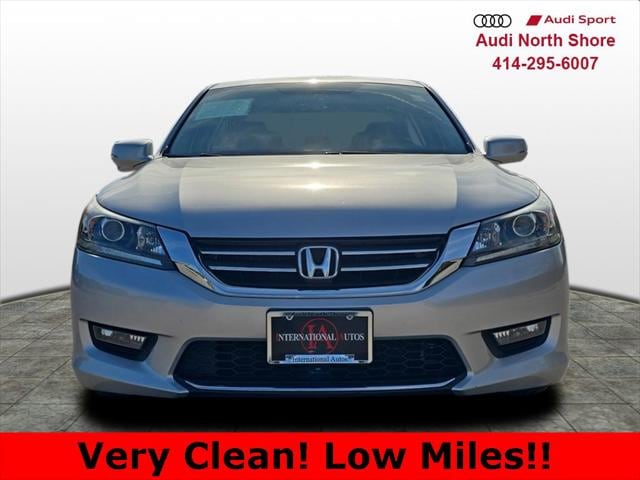 Used 2014 Honda Accord EX with VIN 1HGCR2F77EA042123 for sale in Brown Deer, WI