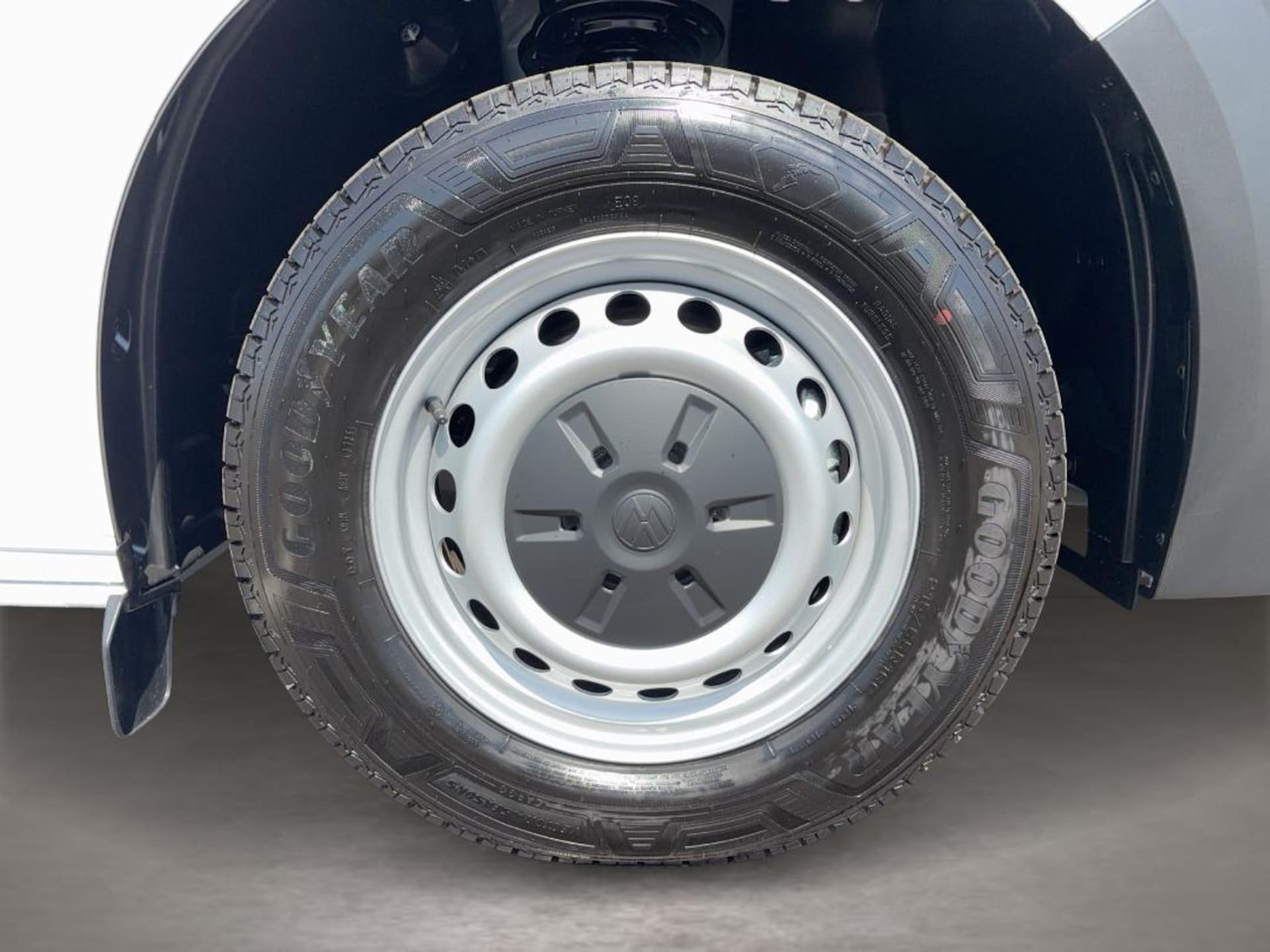 Volkswagen Transporter Kombi kurzer Radstand