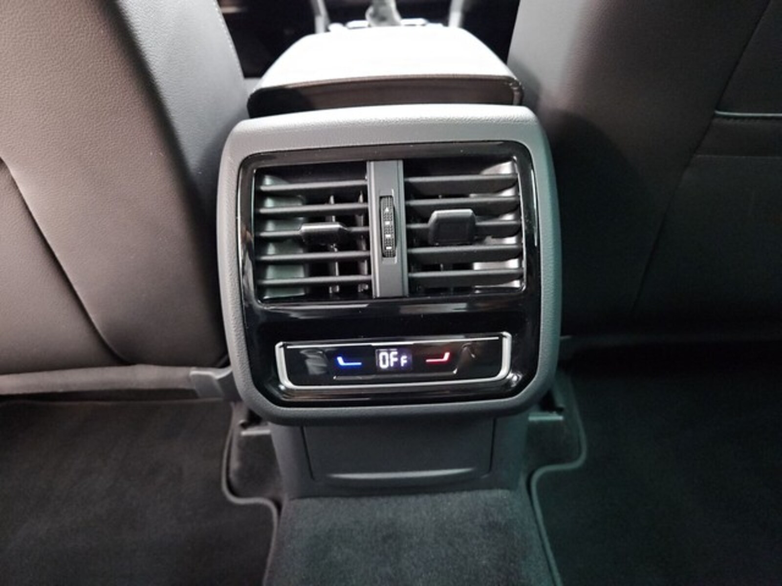 Volkswagen Passat Variant – Bild 12