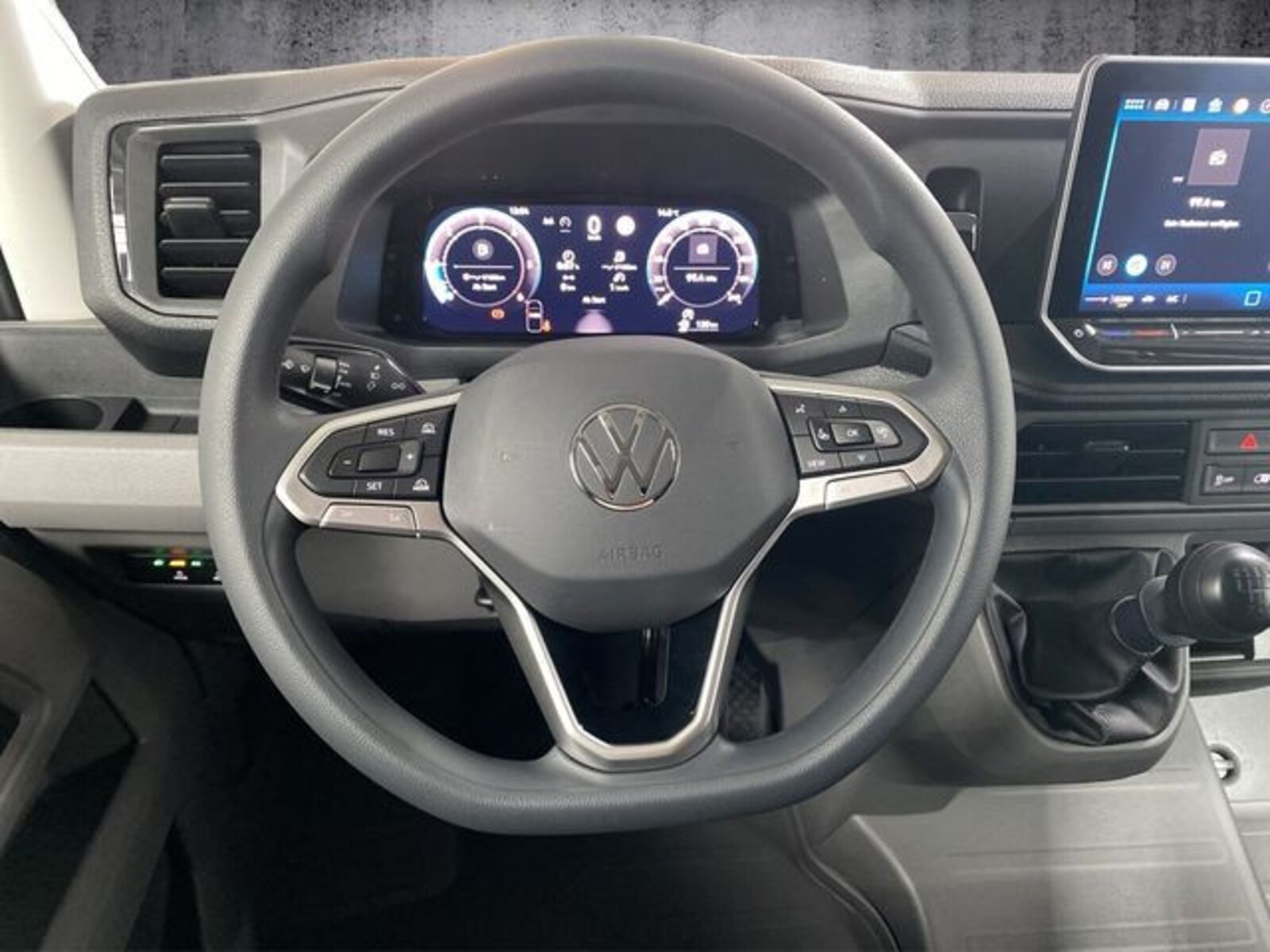 Volkswagen Crafter Kasten mittlerer Radstand – Bild 20
