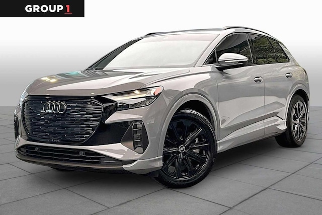 2025 Audi Q4 e-tron Premium Plus