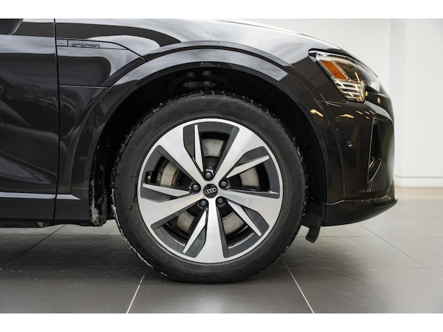 2024 Audi Q8 e-tron®