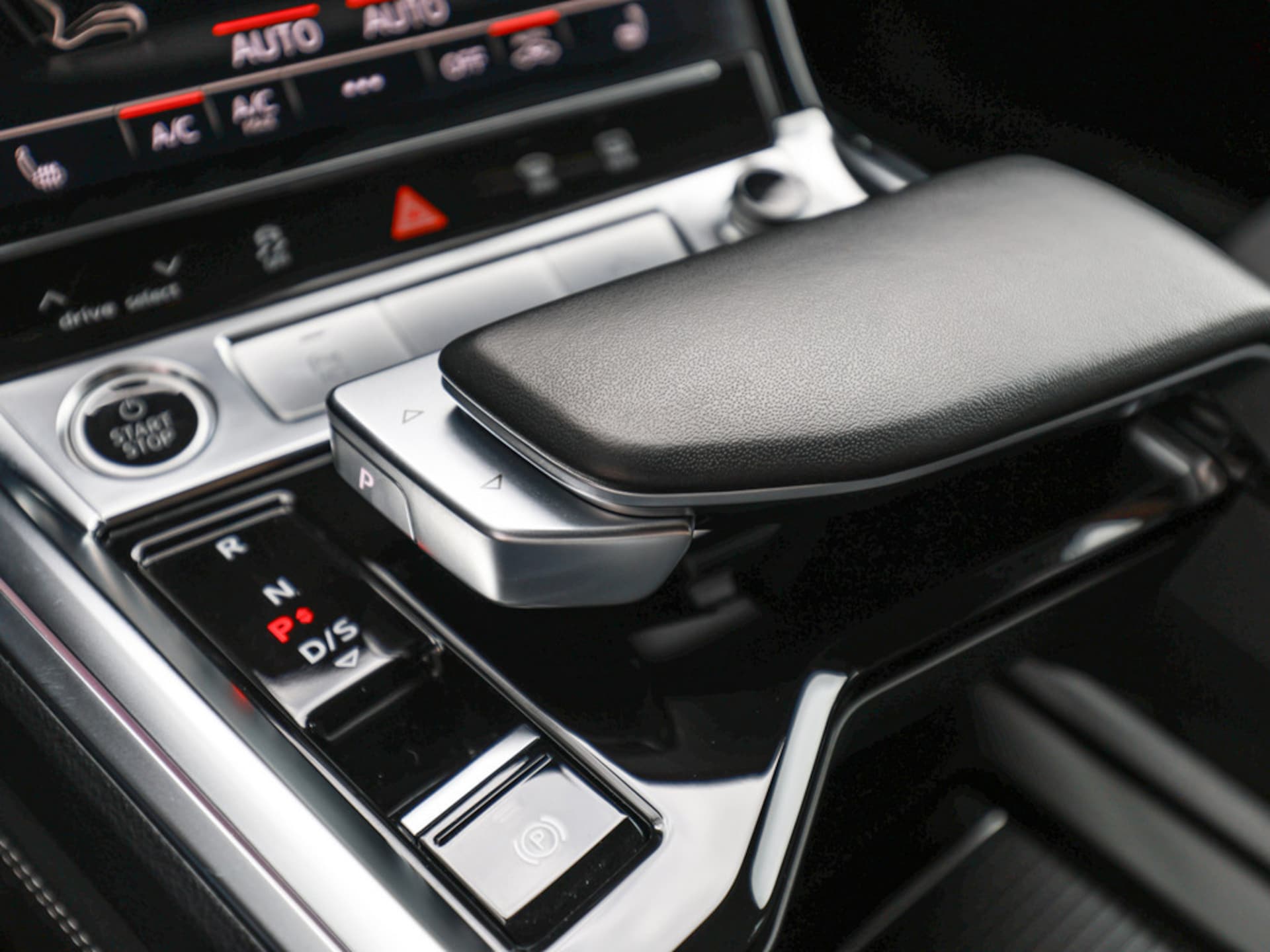 Audi Q8 Sportback e-tron S line