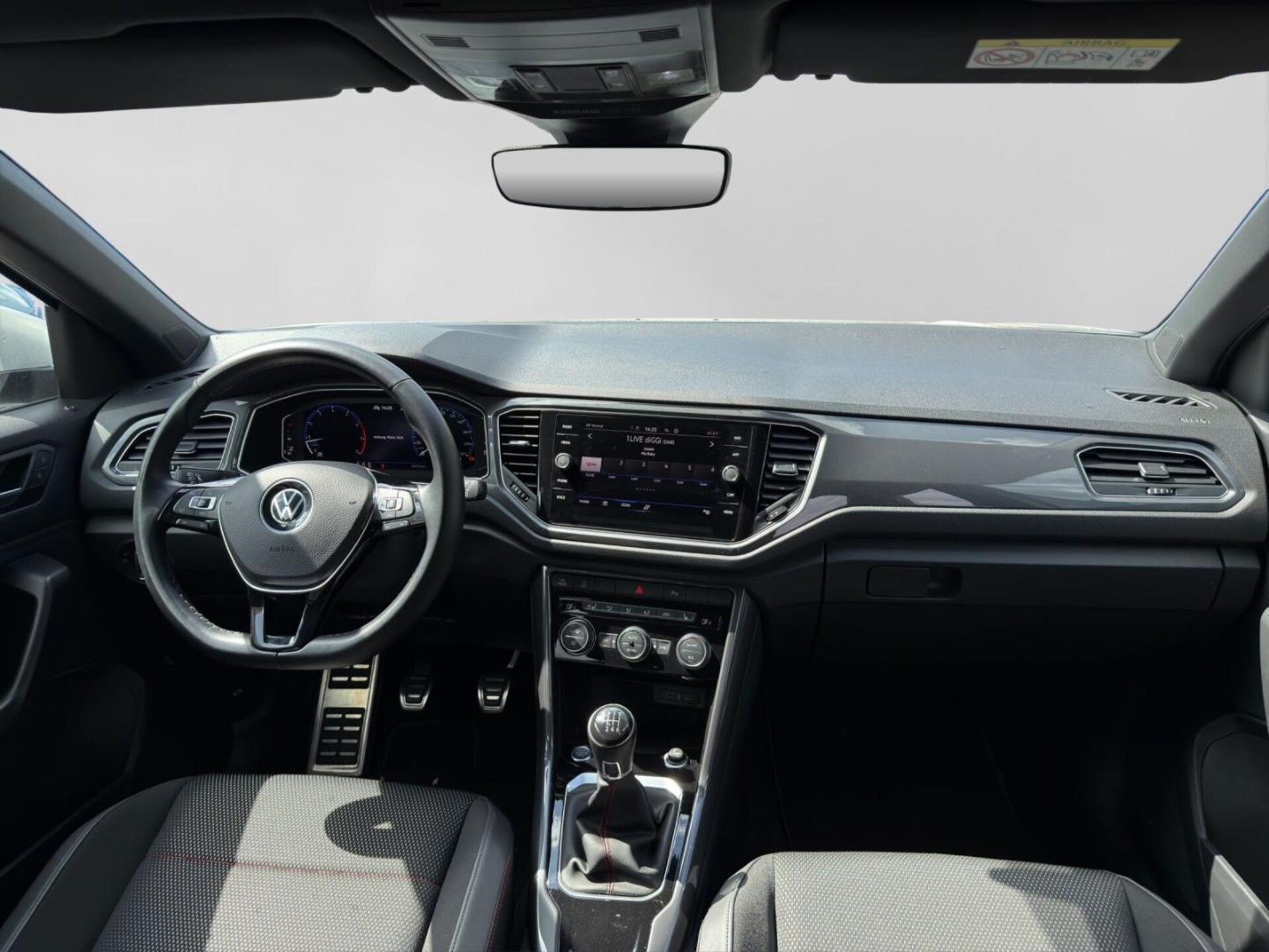 Volkswagen T-Roc Sport
