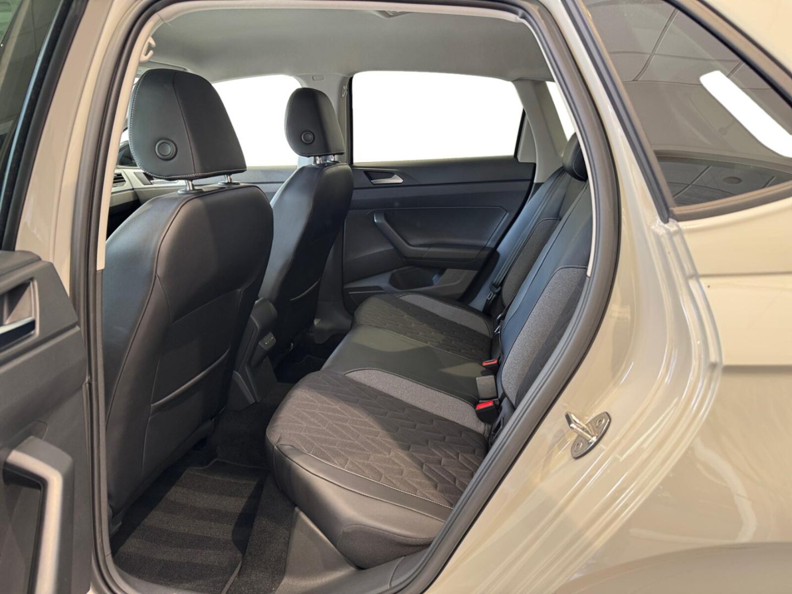 Volkswagen Polo – Bild 10