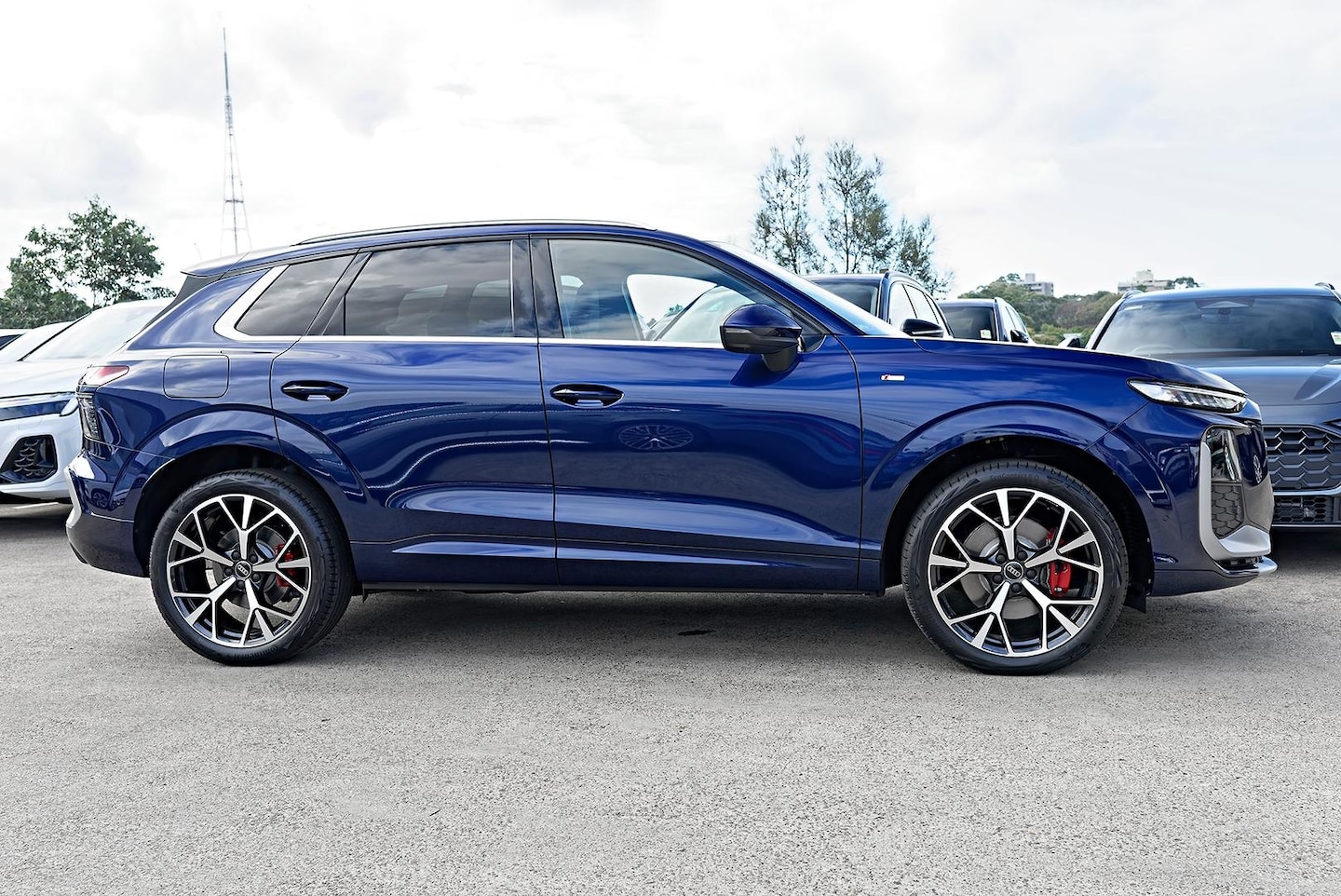 Image about Audi Q3 SUV TFSI quattro 195 kW
