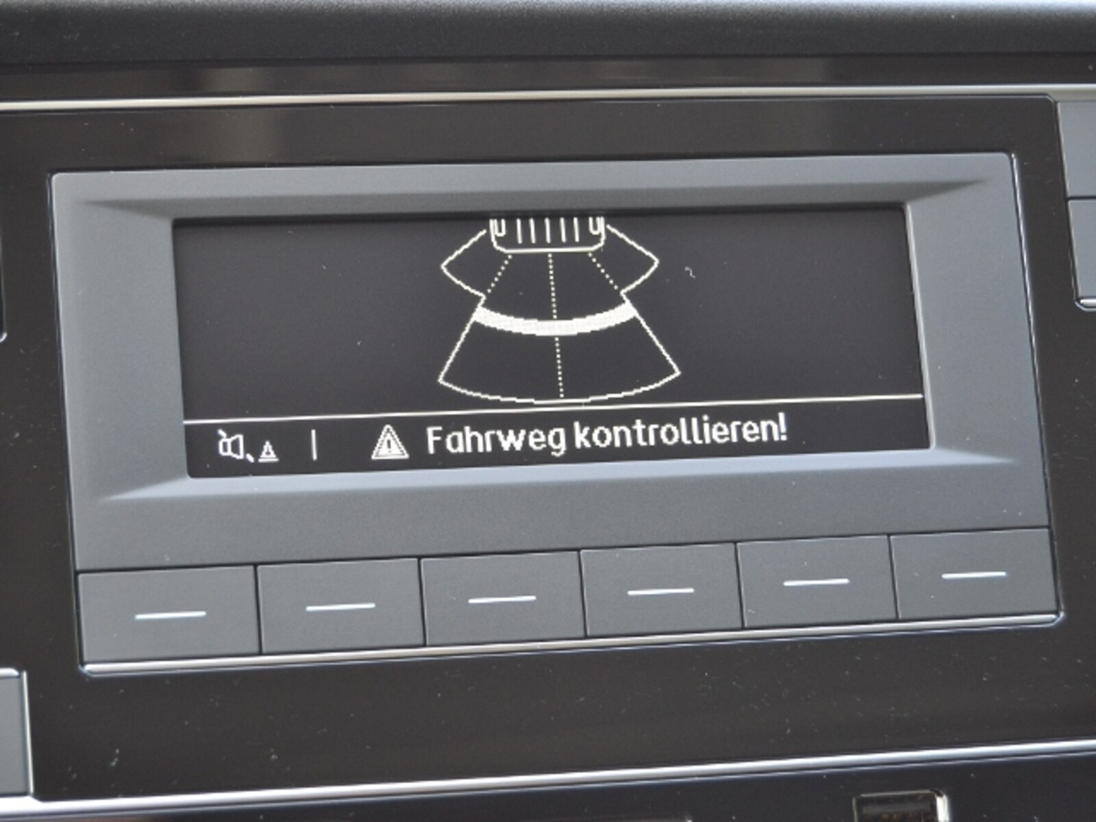 Volkswagen T6.1 Transporter Kasten langer Radstand – Bild 13