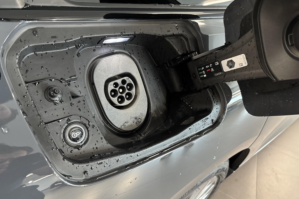 Bild som visar&nbsp;Audi A6 Avant e-tron&nbsp;A6 Avant e-tron Proline Edition 210,00 kW - för mer information kontakta din Audi Partner