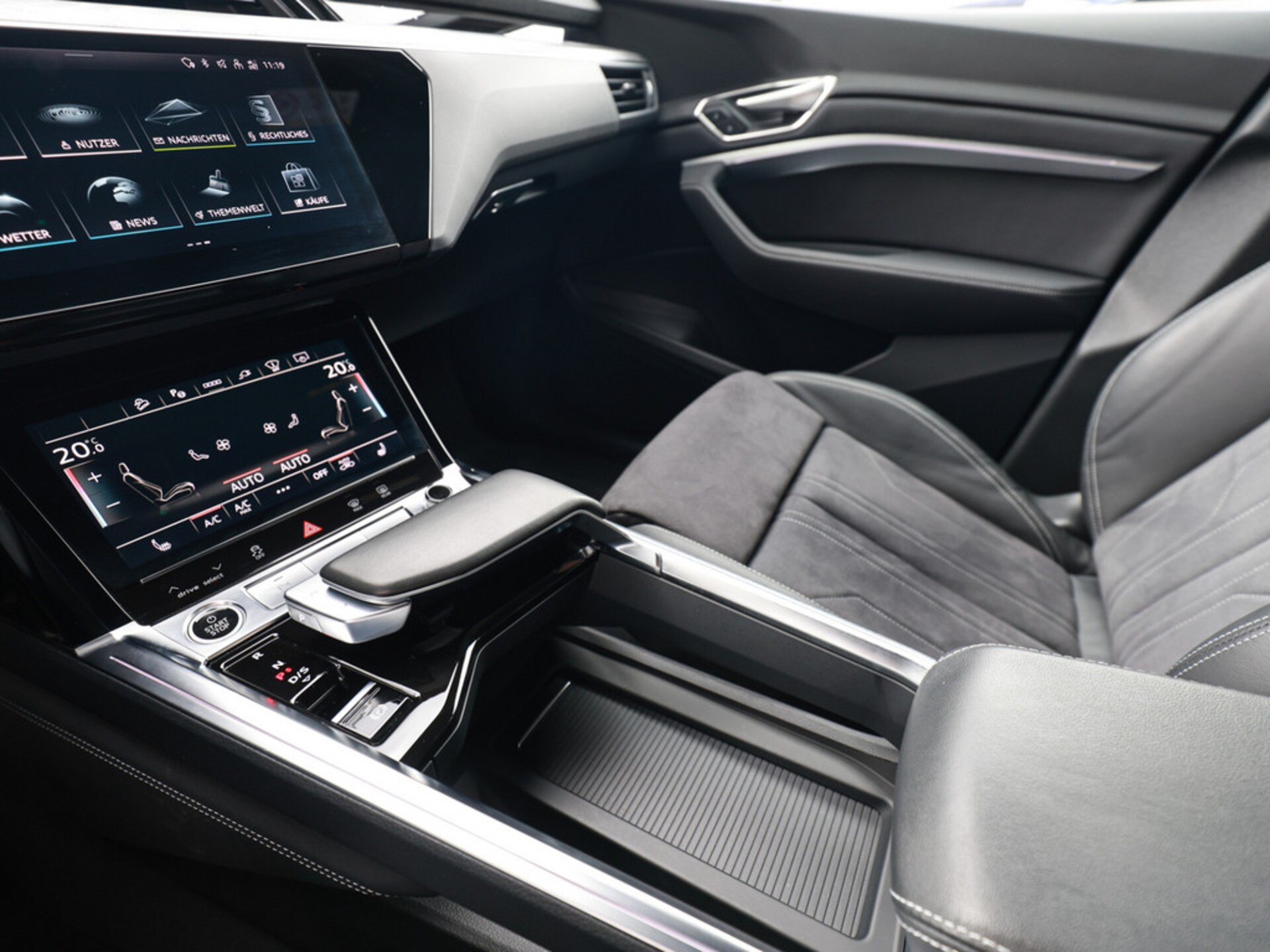 Audi Q8 Sportback e-tron S line