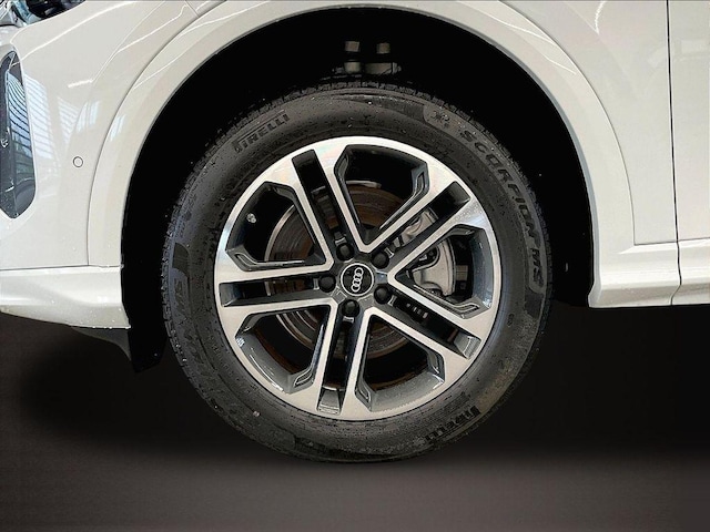 2026 Audi Q5 Premium - Photo 13