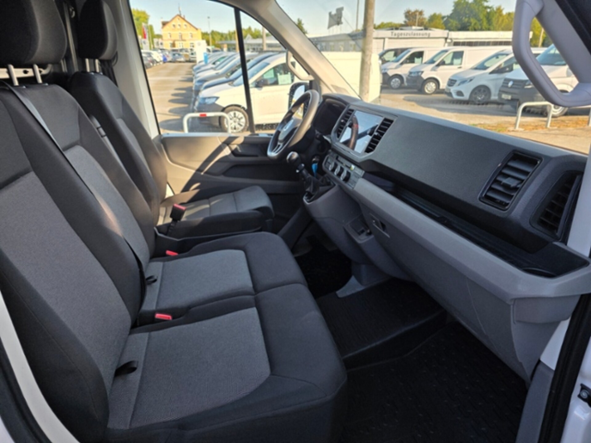 Volkswagen Crafter Kasten langer Radstand