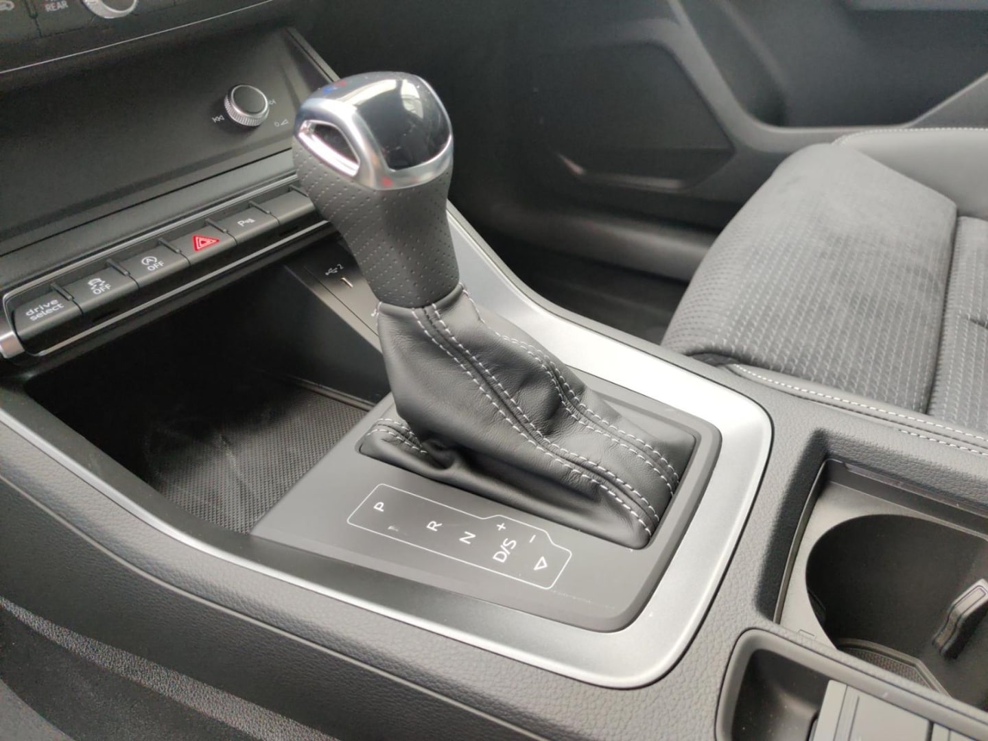 Bild über Audi Q3 Sportback S line 35 TFSI S tronic - für weitere Informationen kontaktieren Sie den Audi Partner