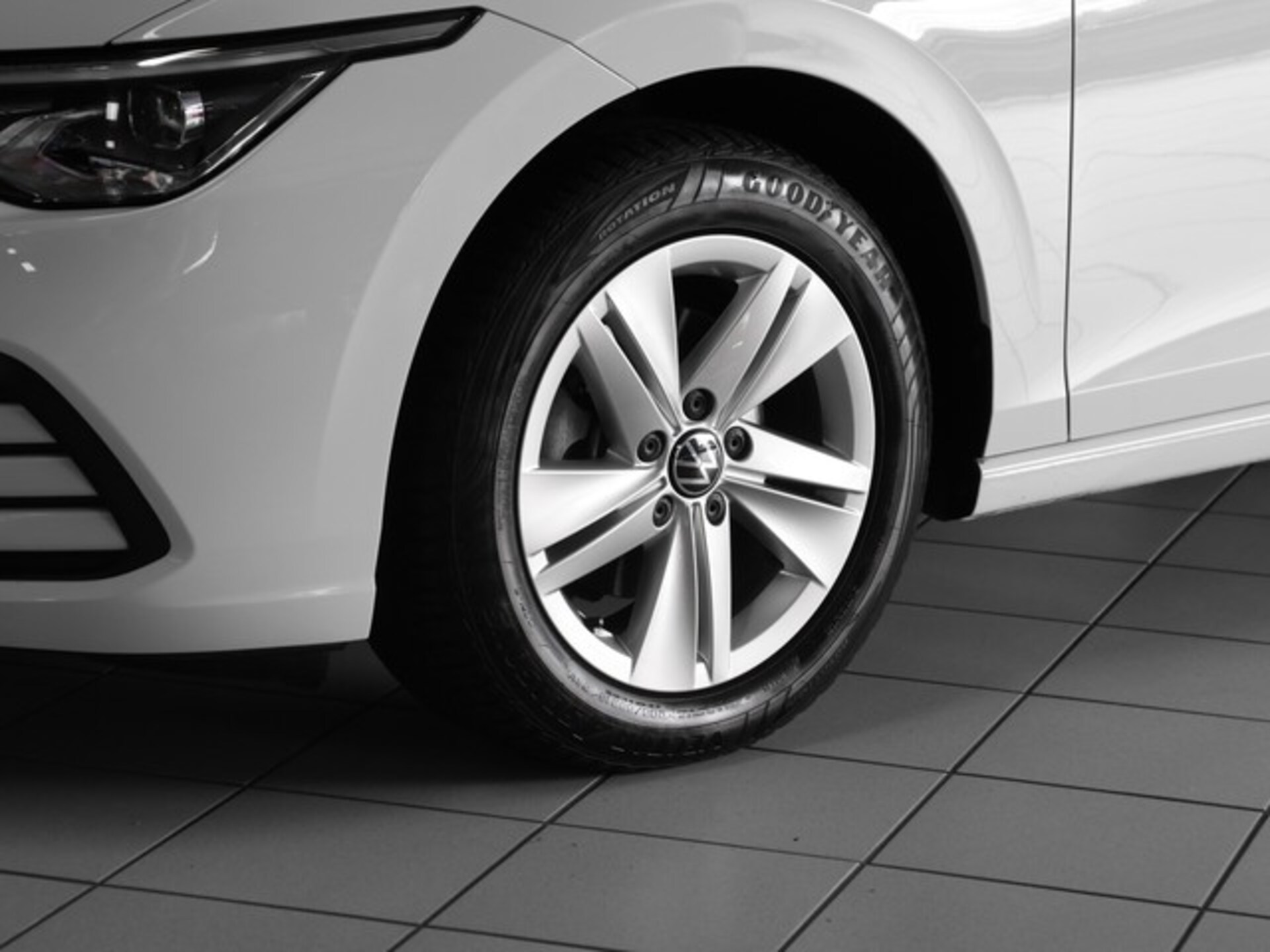 Volkswagen Golf Life