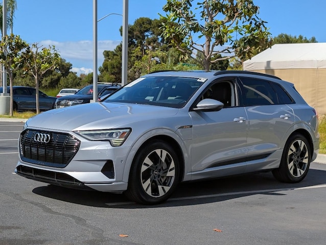 2022 Audi e-tron