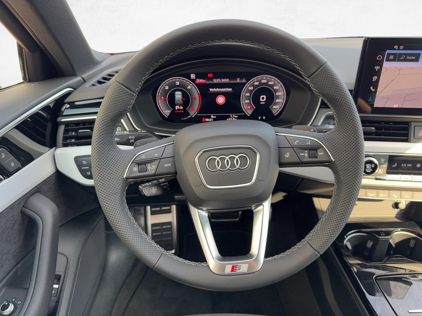Bild über Audi A4 Avant S line 40 TDI S tronic - für weitere Informationen kontaktieren Sie den Audi Partner